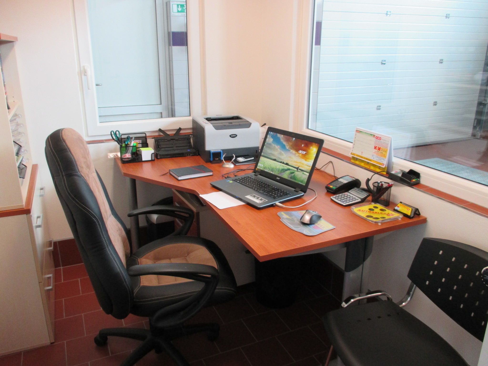 AUTOSKLO - H.A.K. spol. s r.o. foto 2