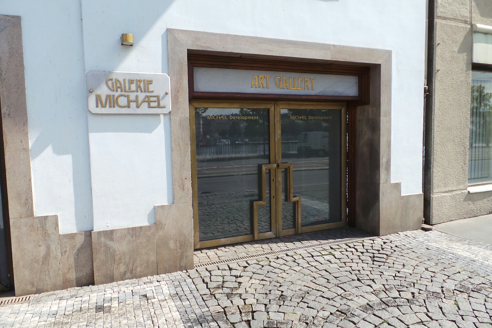 MICHAEL Development - MODŘANY, s.r.o.