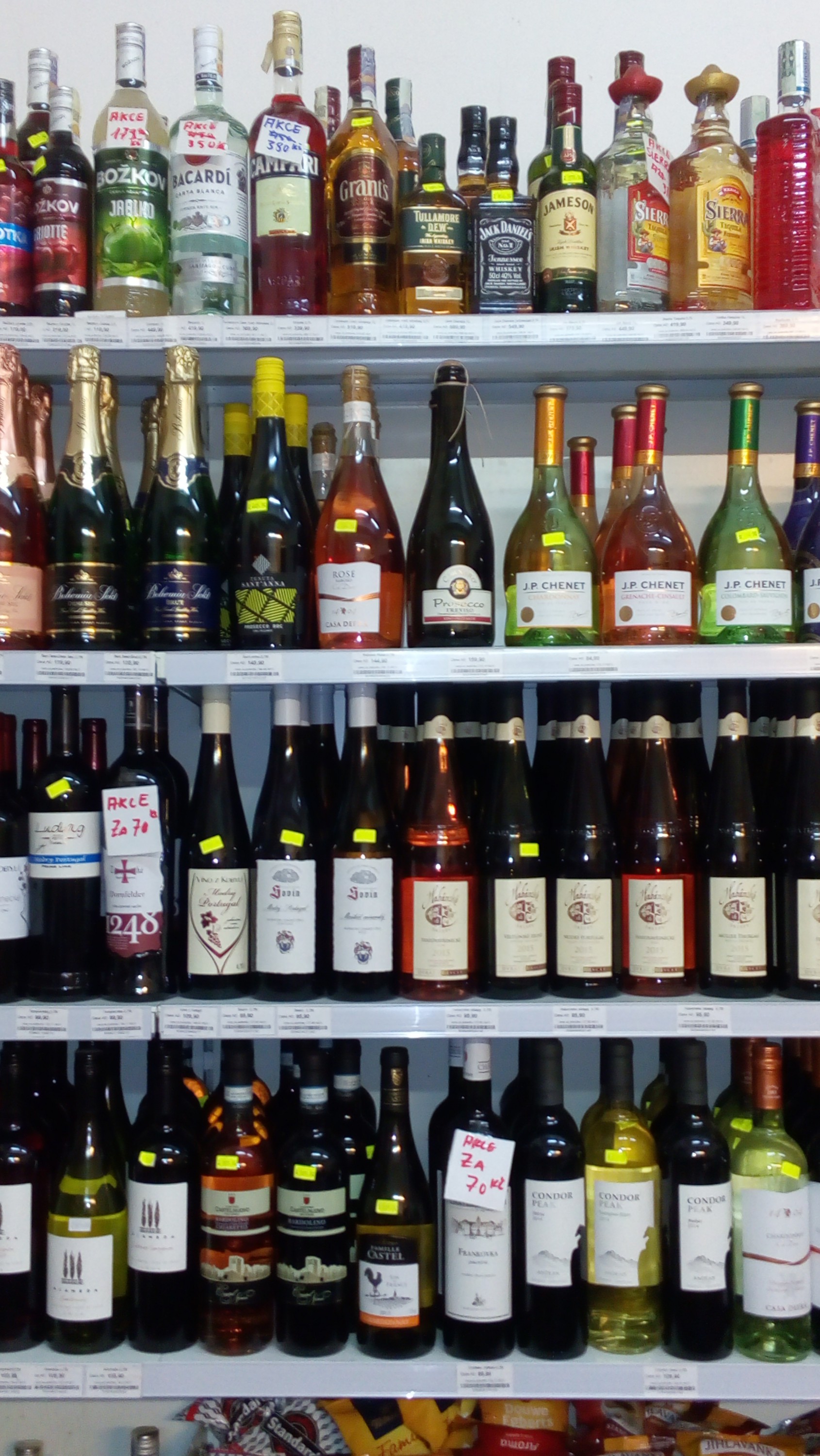 Večerka - Hai Cuong Vu foto 2