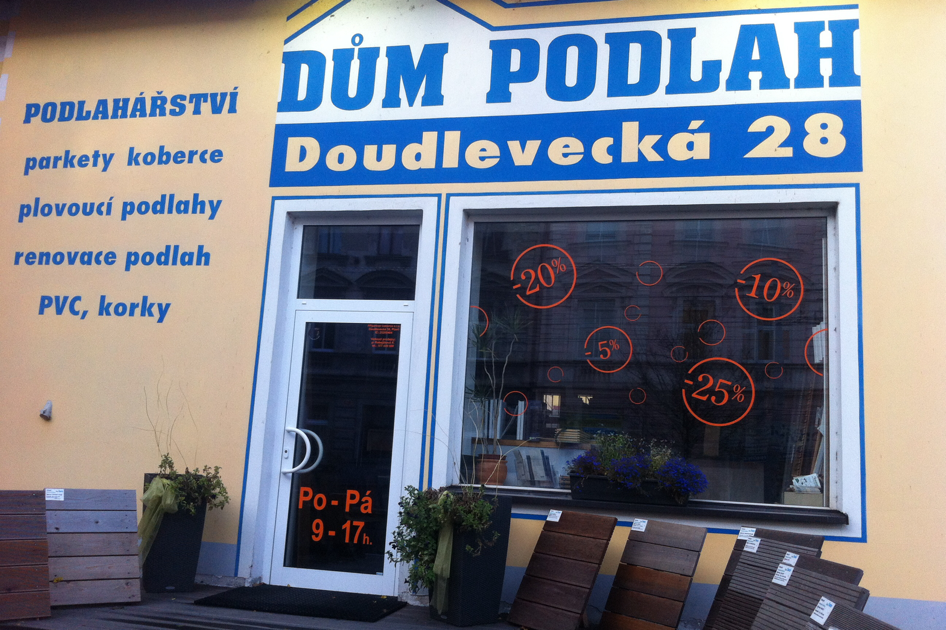 Dům Podlah & dveří