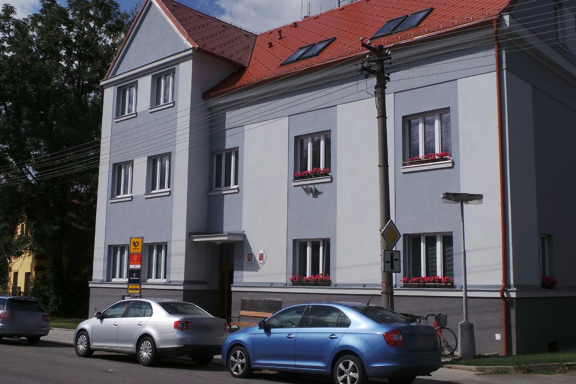 Všestary - obecní úřad