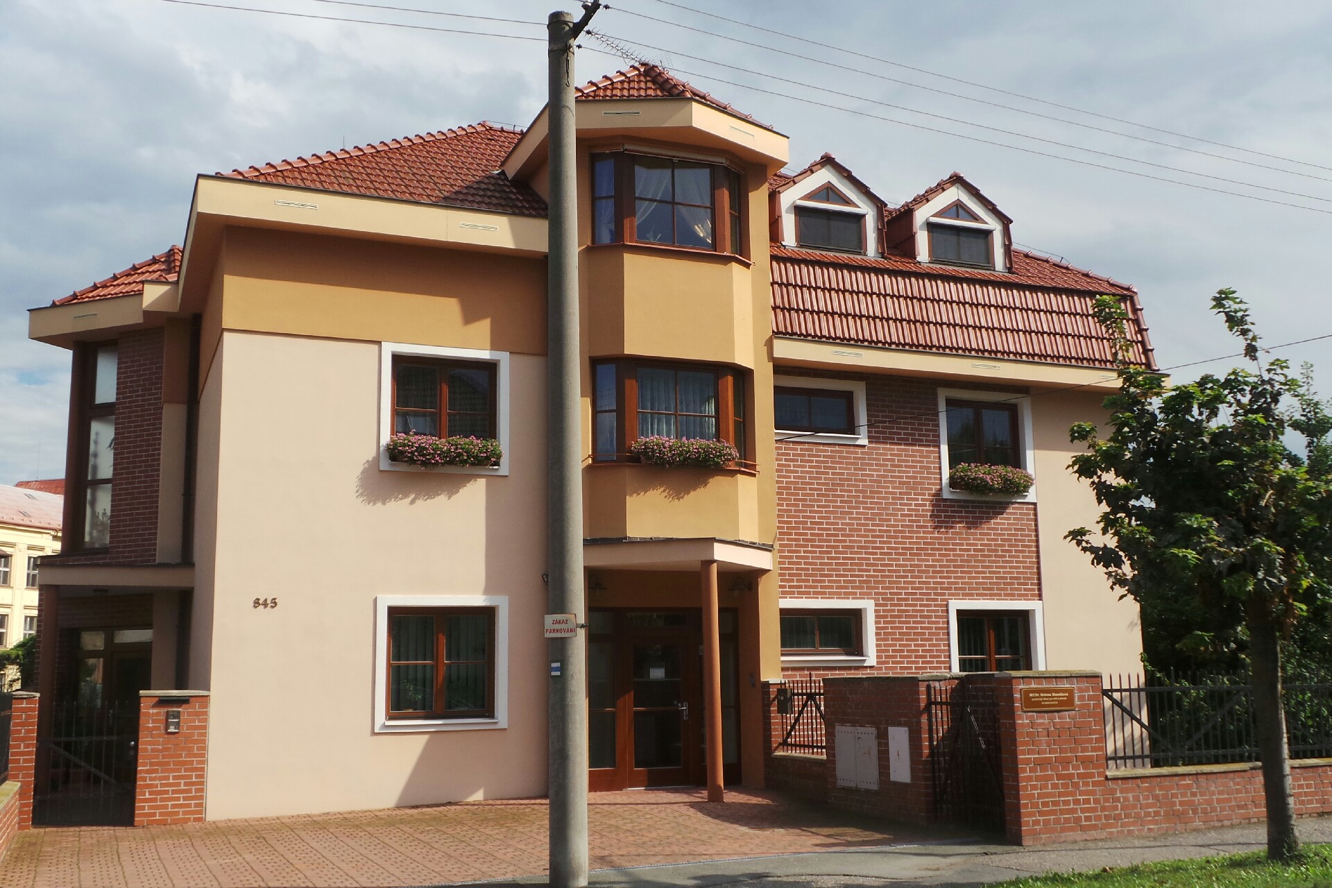 MUDr. Helena Marečková