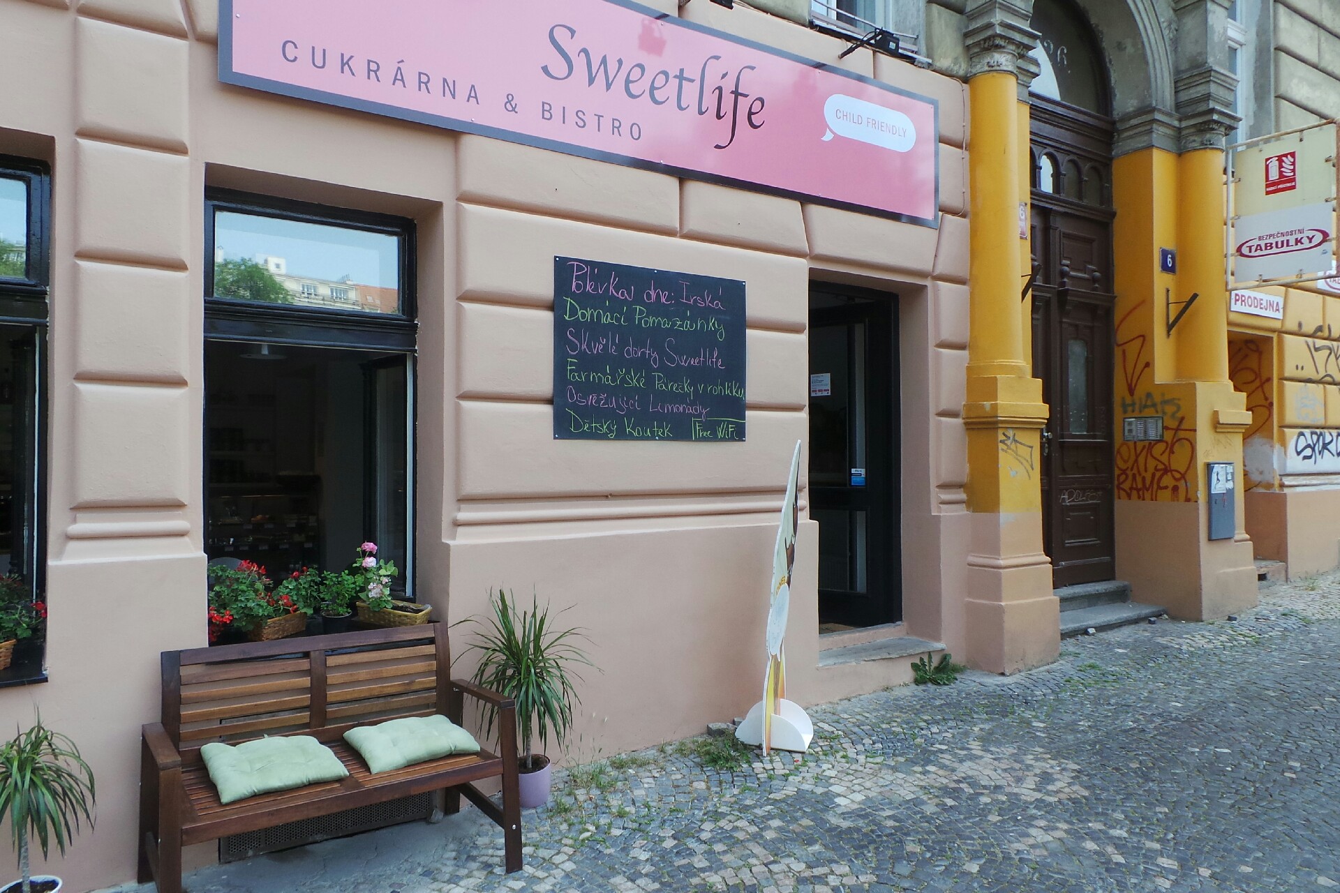 Sweetlife Cukrárna / Bistro