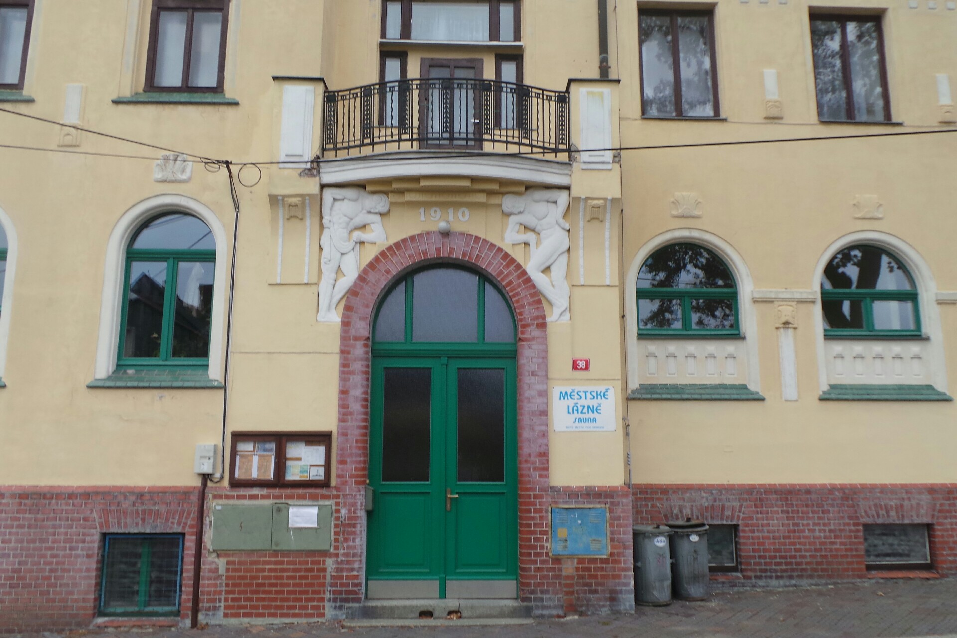 Sportovní a relaxační centrum foto 2