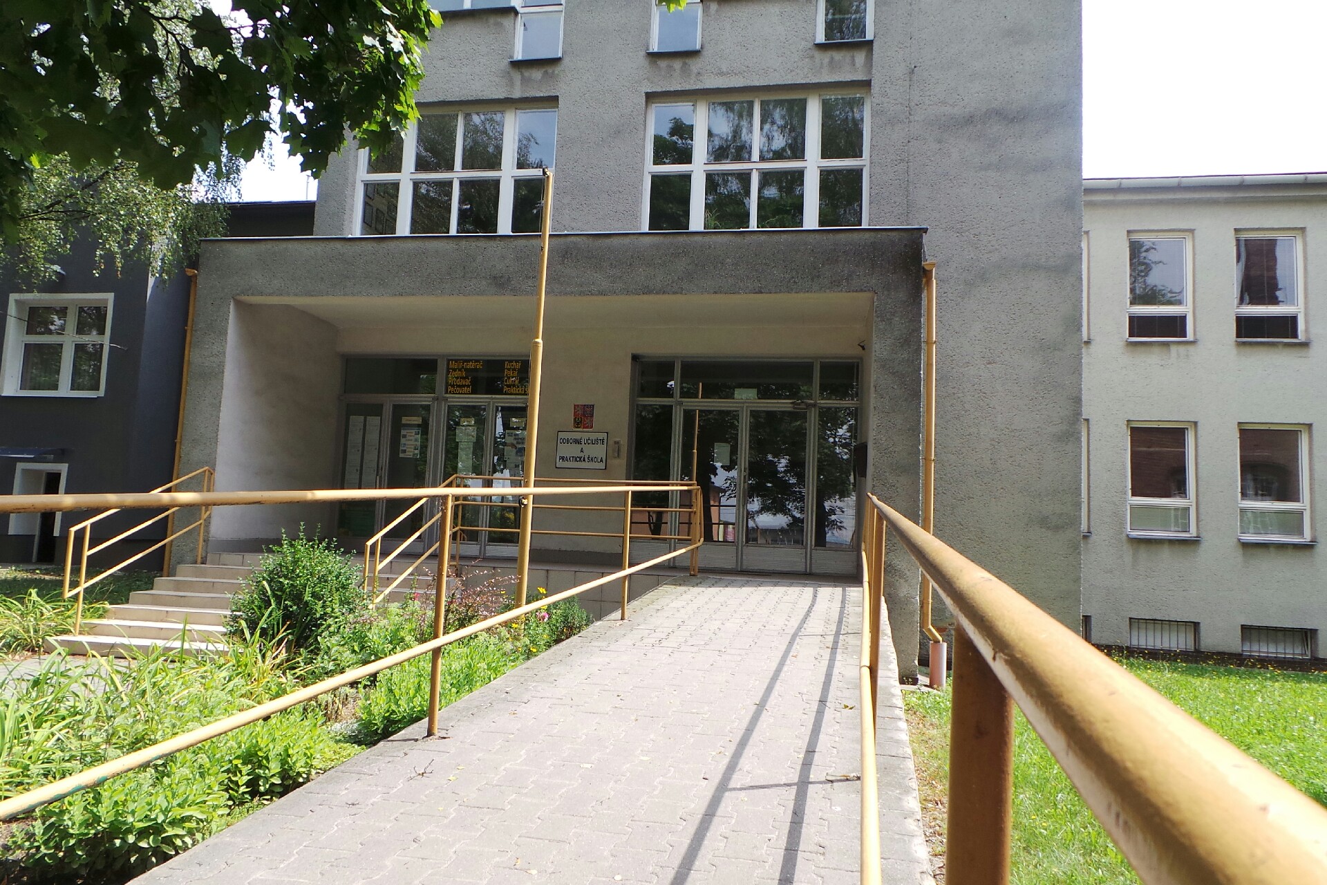 Odborné učiliště a Praktická škola Hlučín - Školní jídelna