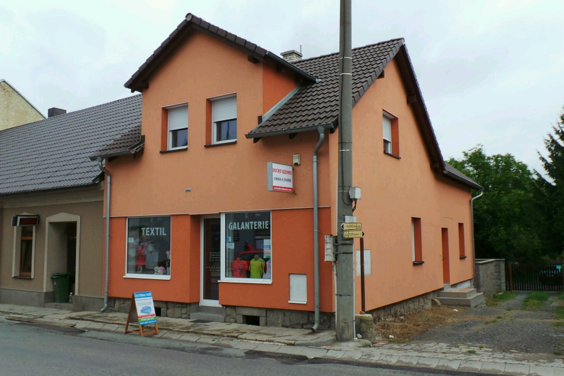 Čistírna peří Mareš