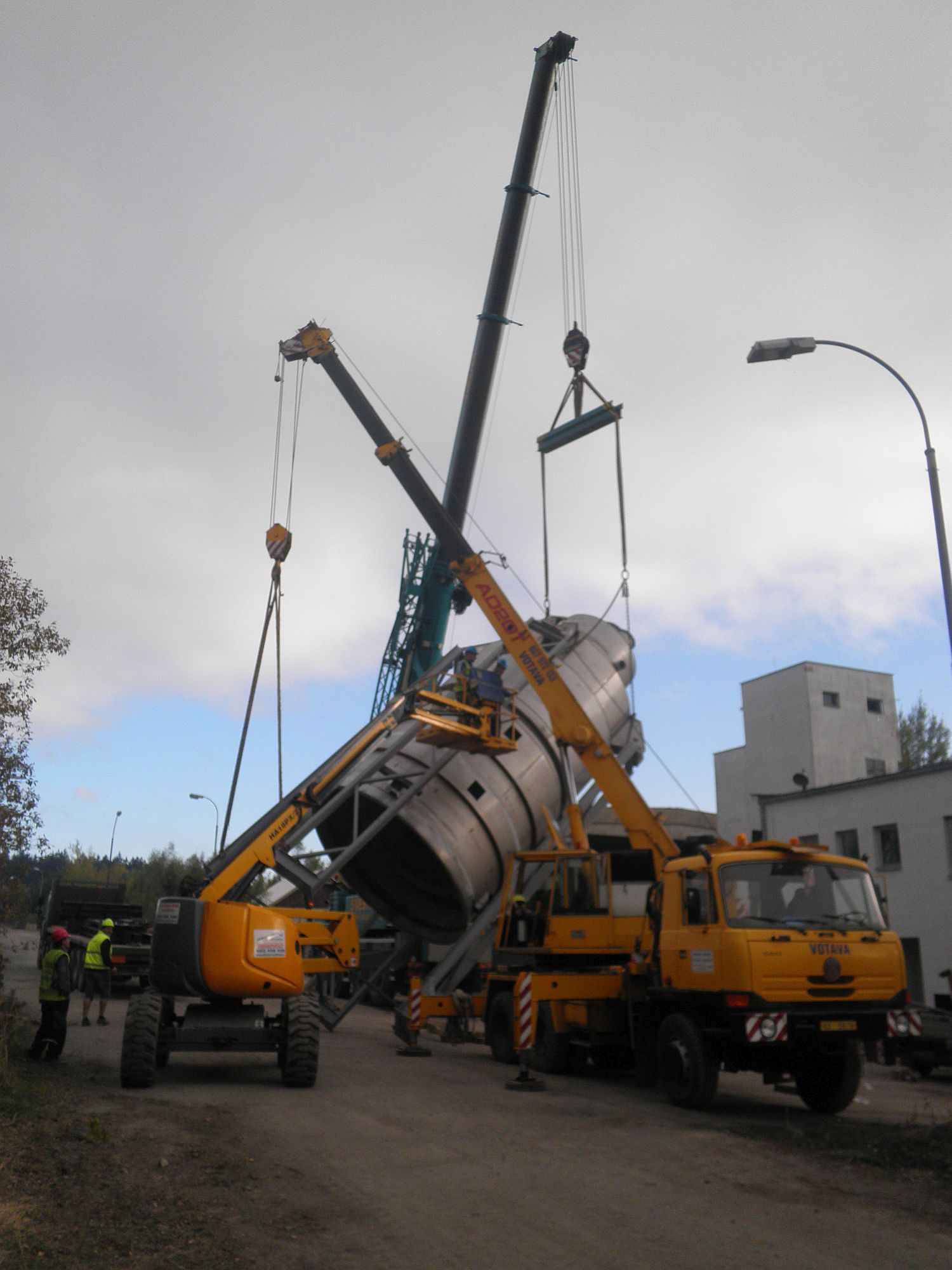 AUTOJEŘÁBY VOTAVA foto 3