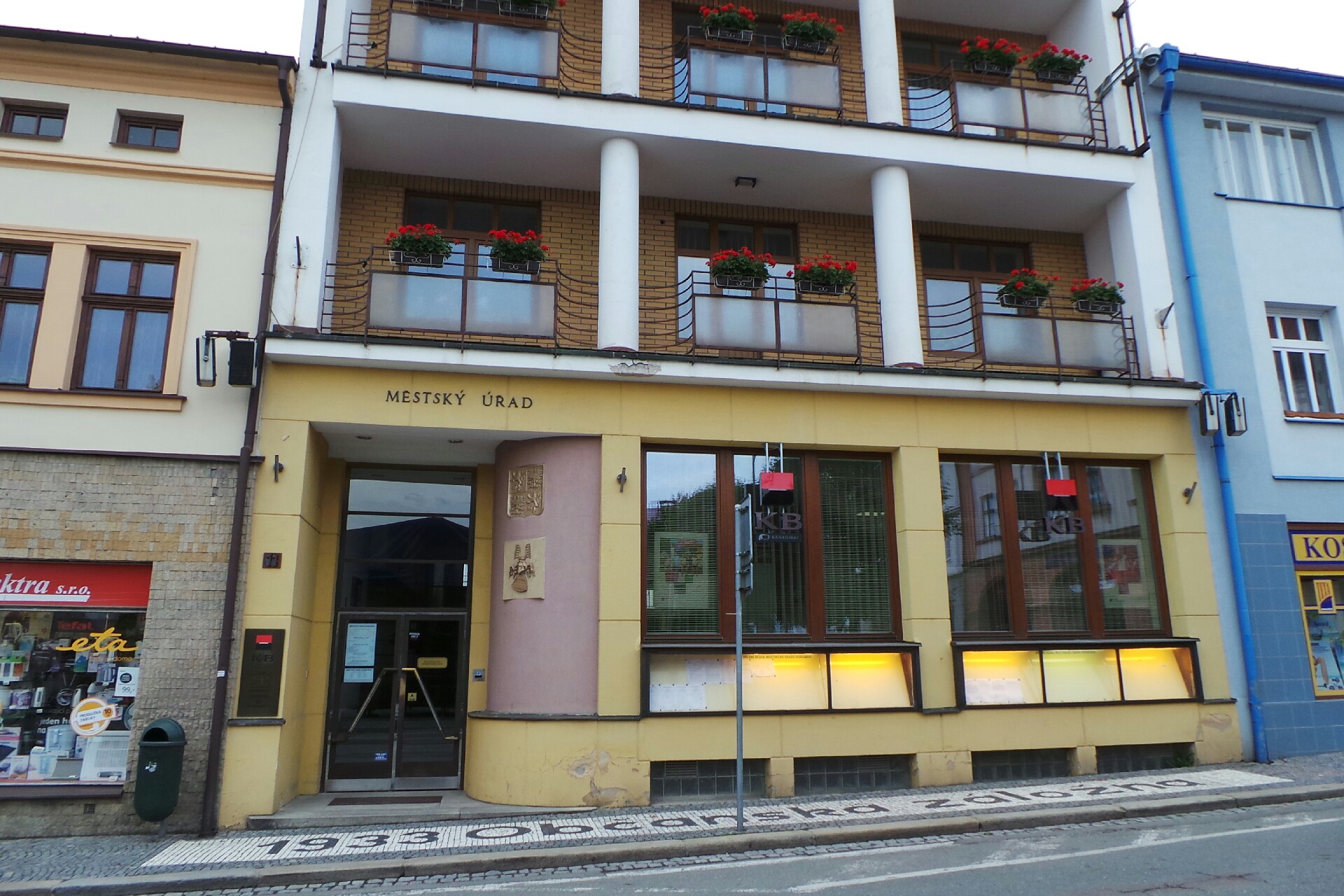 MÚ Dobruška - Odbor finanční a školský