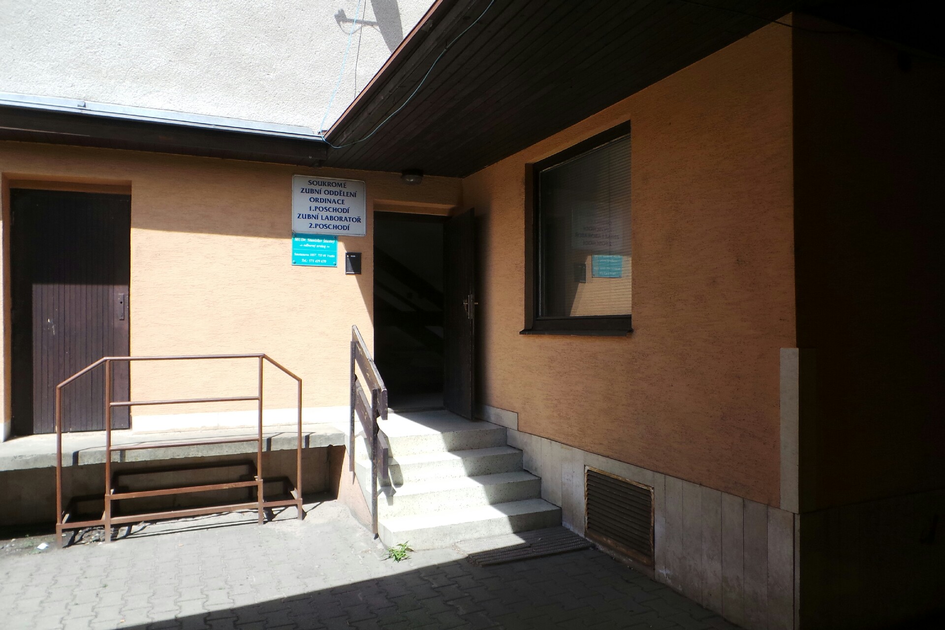 TRIADENT laboratory, s.r.o.