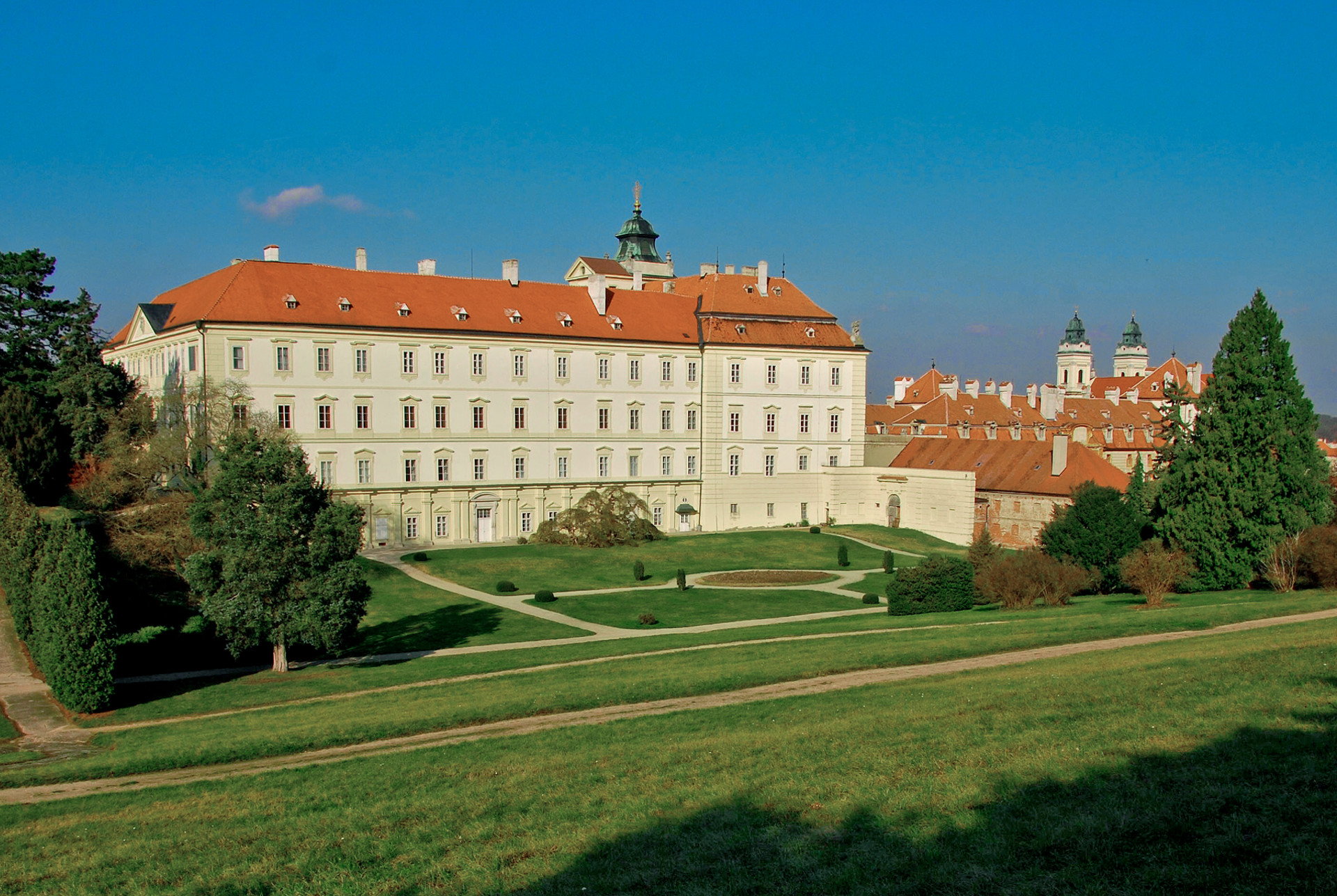 Státní zámek Valtice foto 2