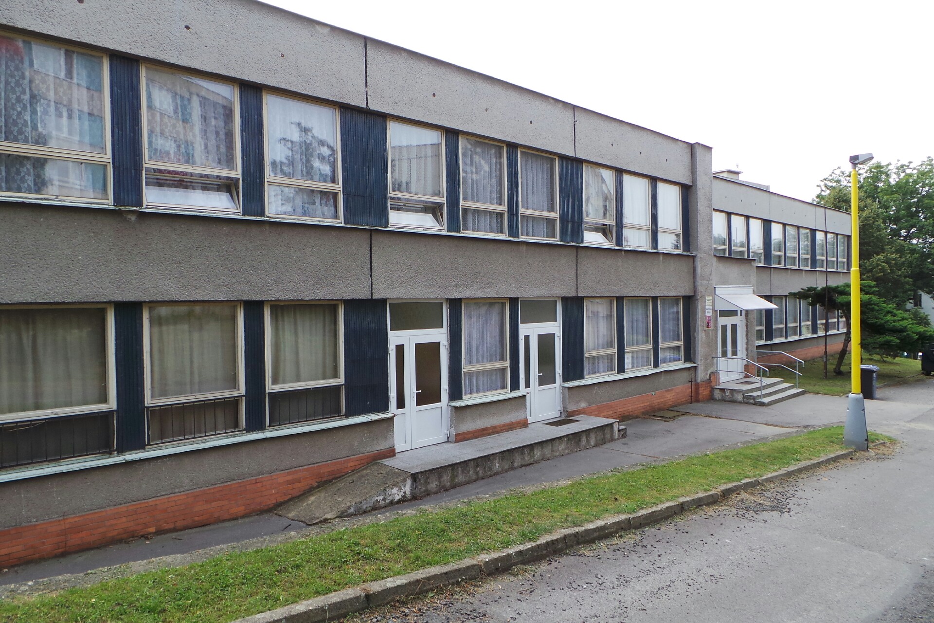 ZŠ, ZUŠ a MŠ Frýdlant - Sídlištní