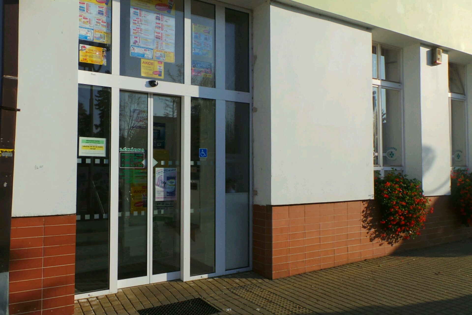 MUDr. Marcela Počepcová