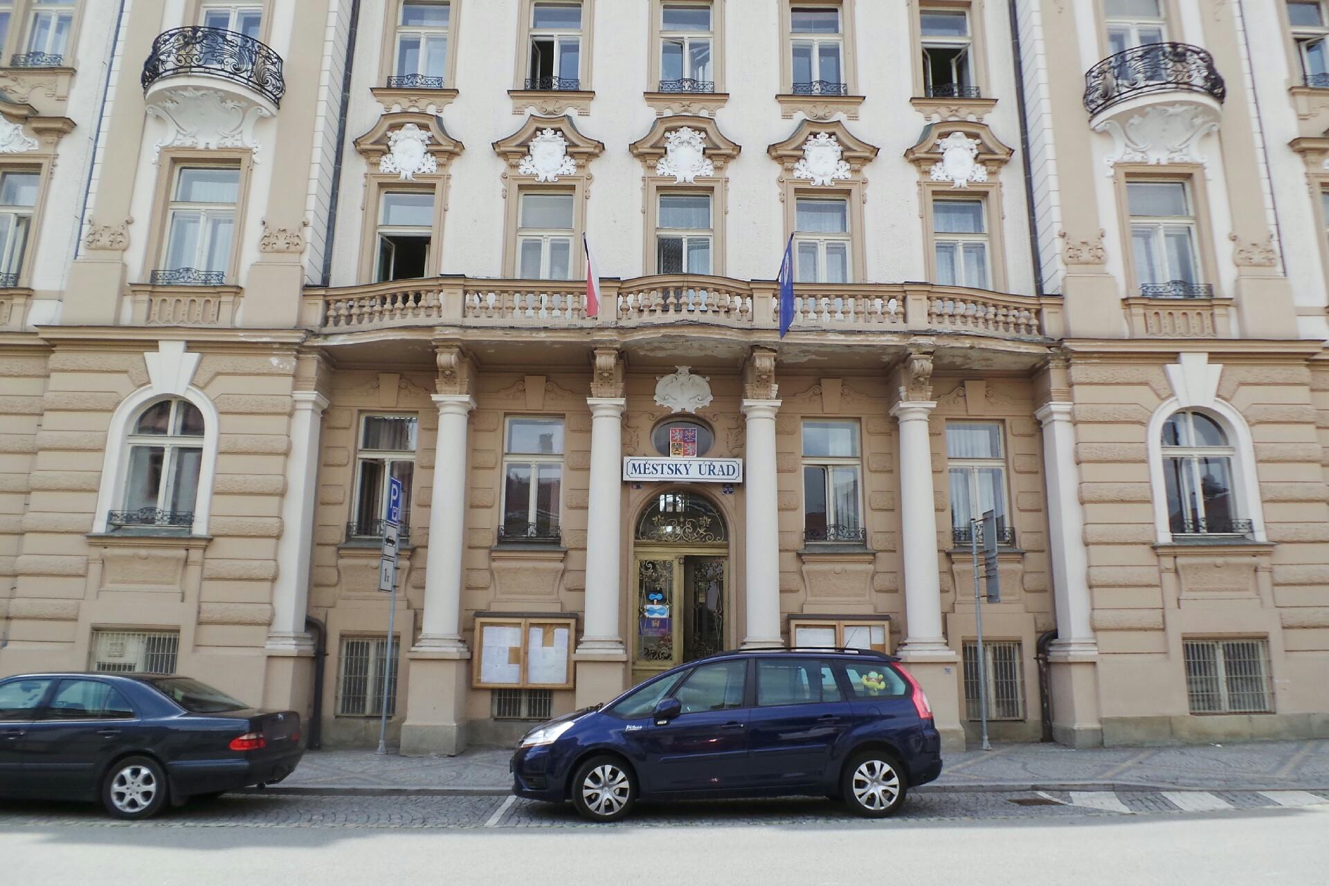 MÚ Jindřichův Hradec - Odbor finanční