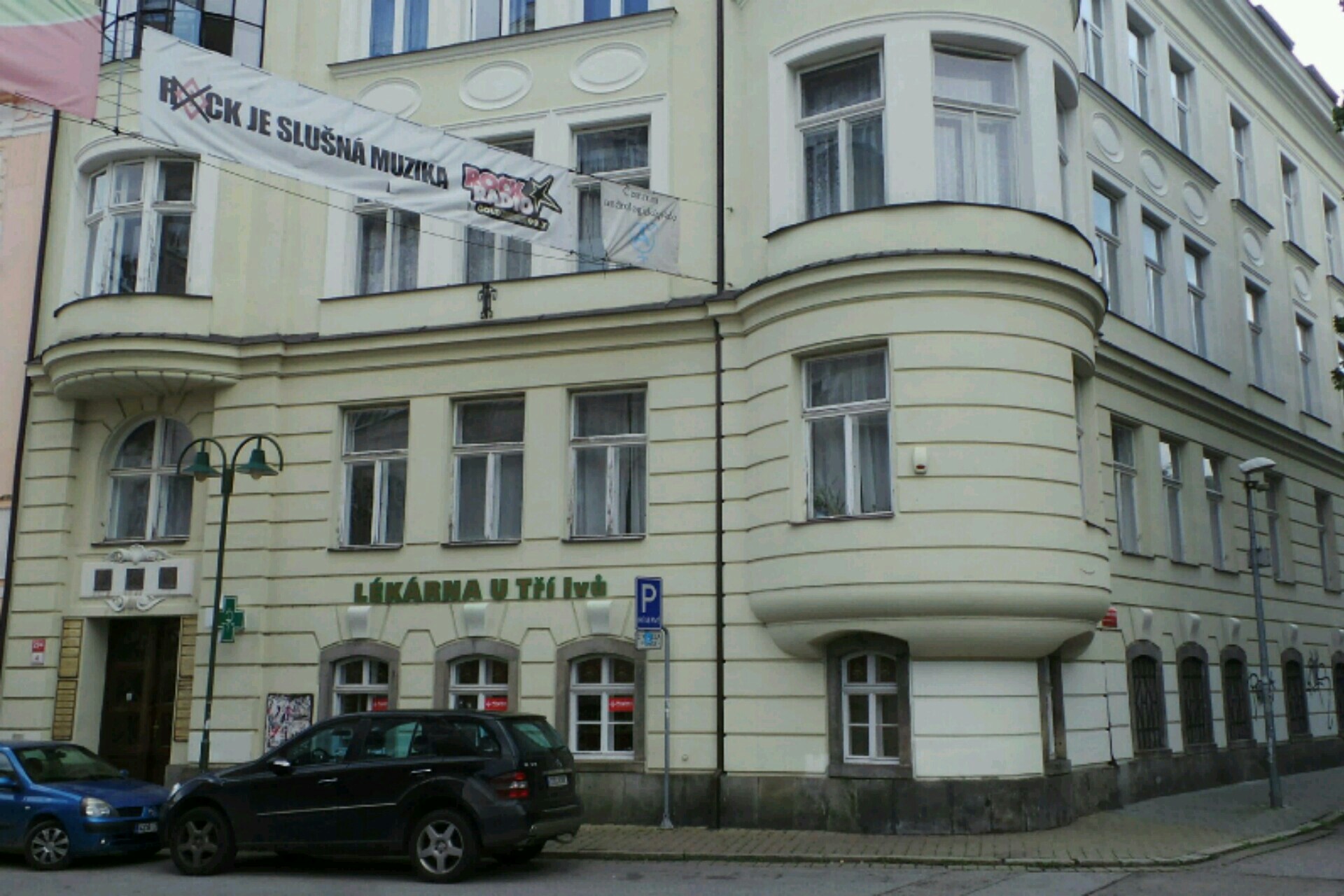 Poliklinika U Tří lvů