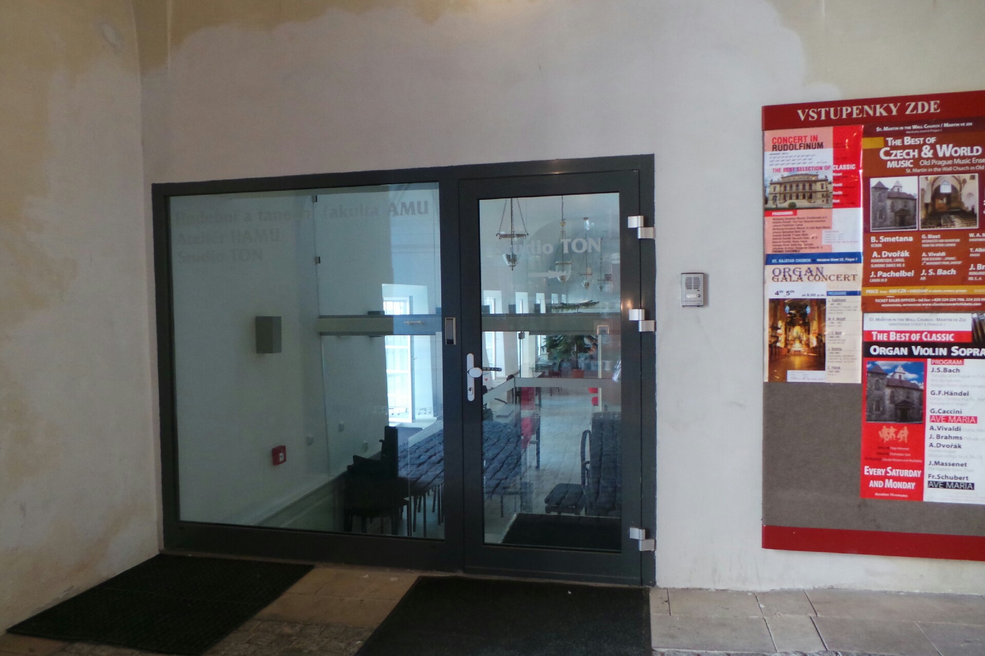 Katedra klávesových nástrojů Hudební fakulty