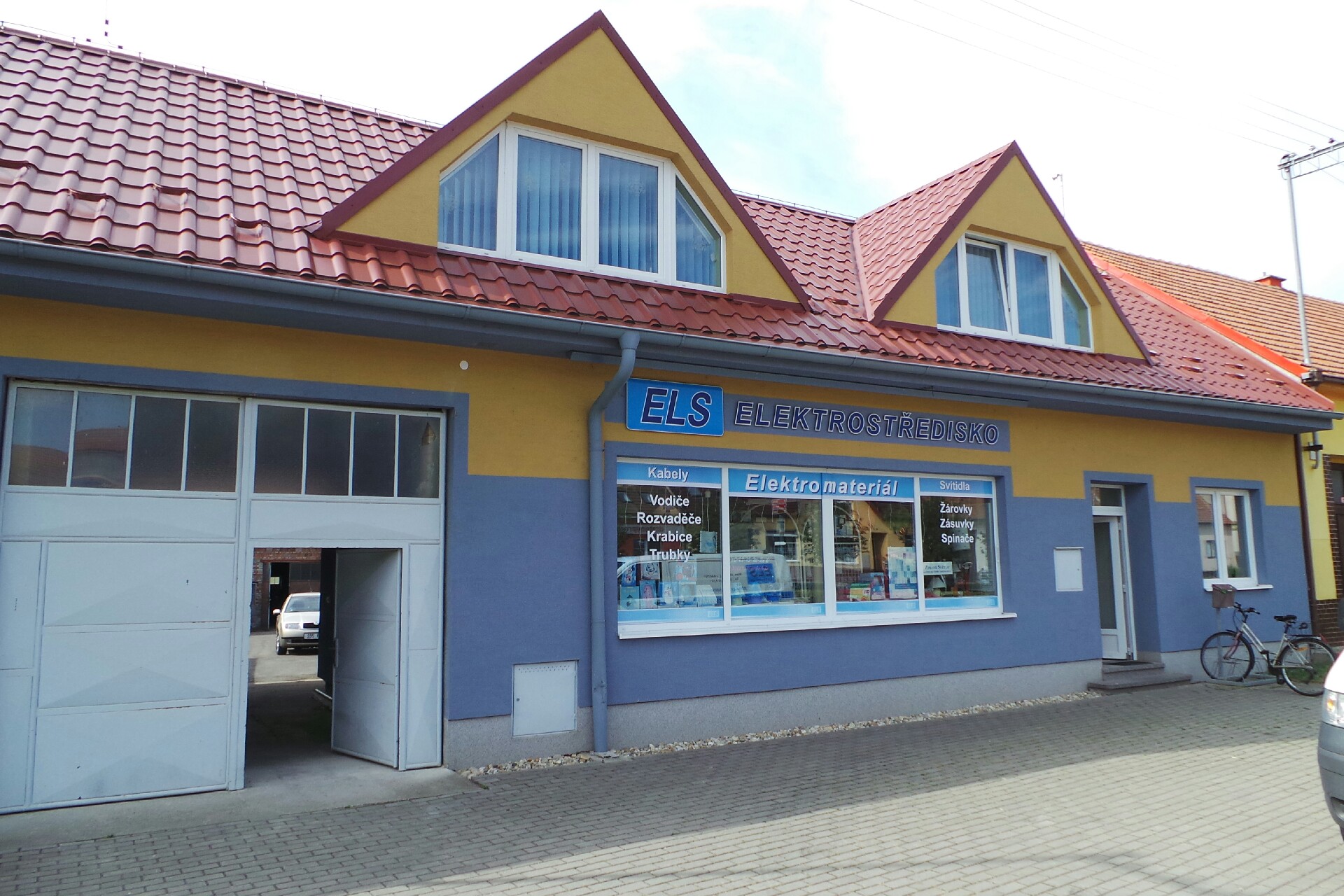 ELEKTROSTŘEDISKO, spol. s r.o.