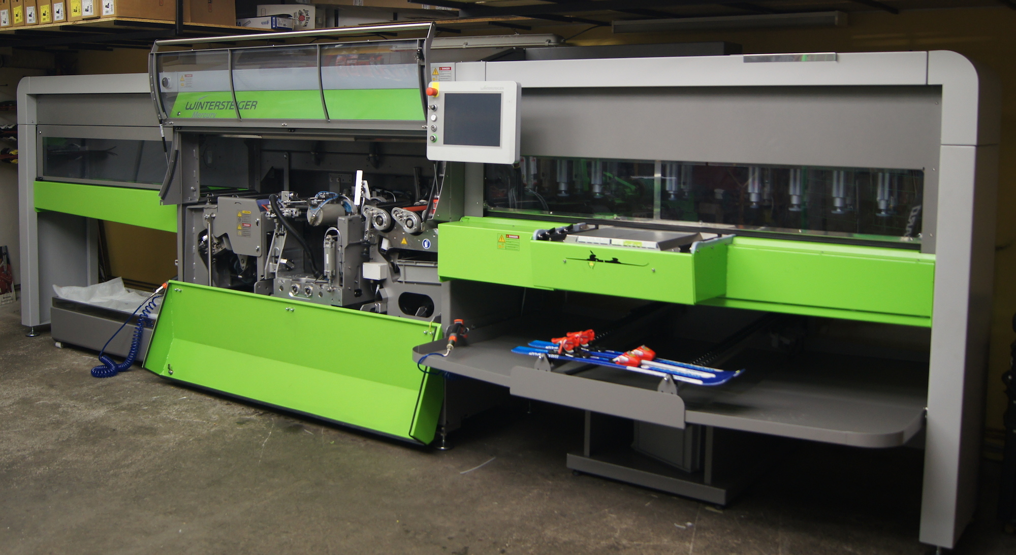 WIKI prodejna a půjčovna sportovních potřeb foto 2