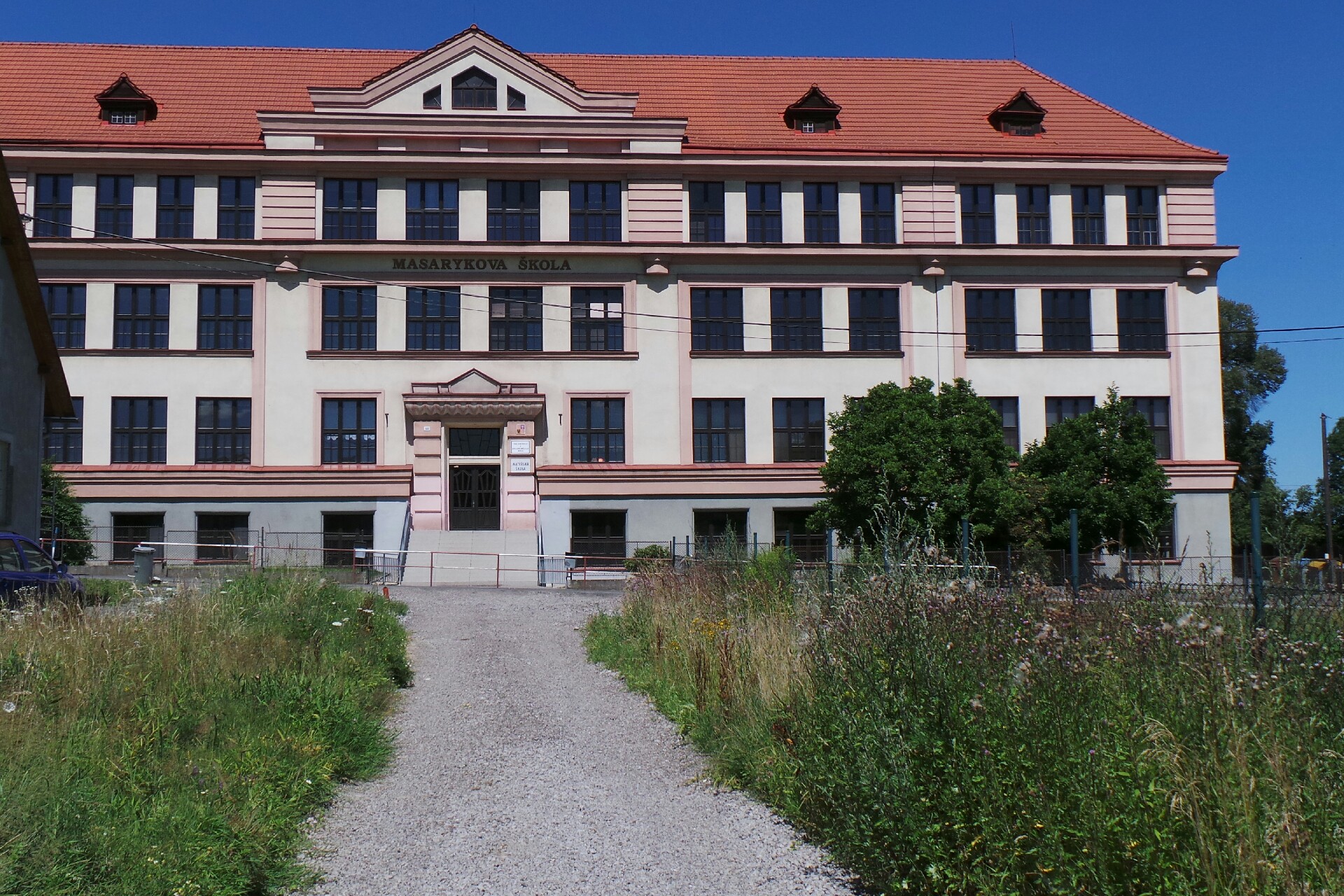 ZŠ a ZUŠ Petřvald