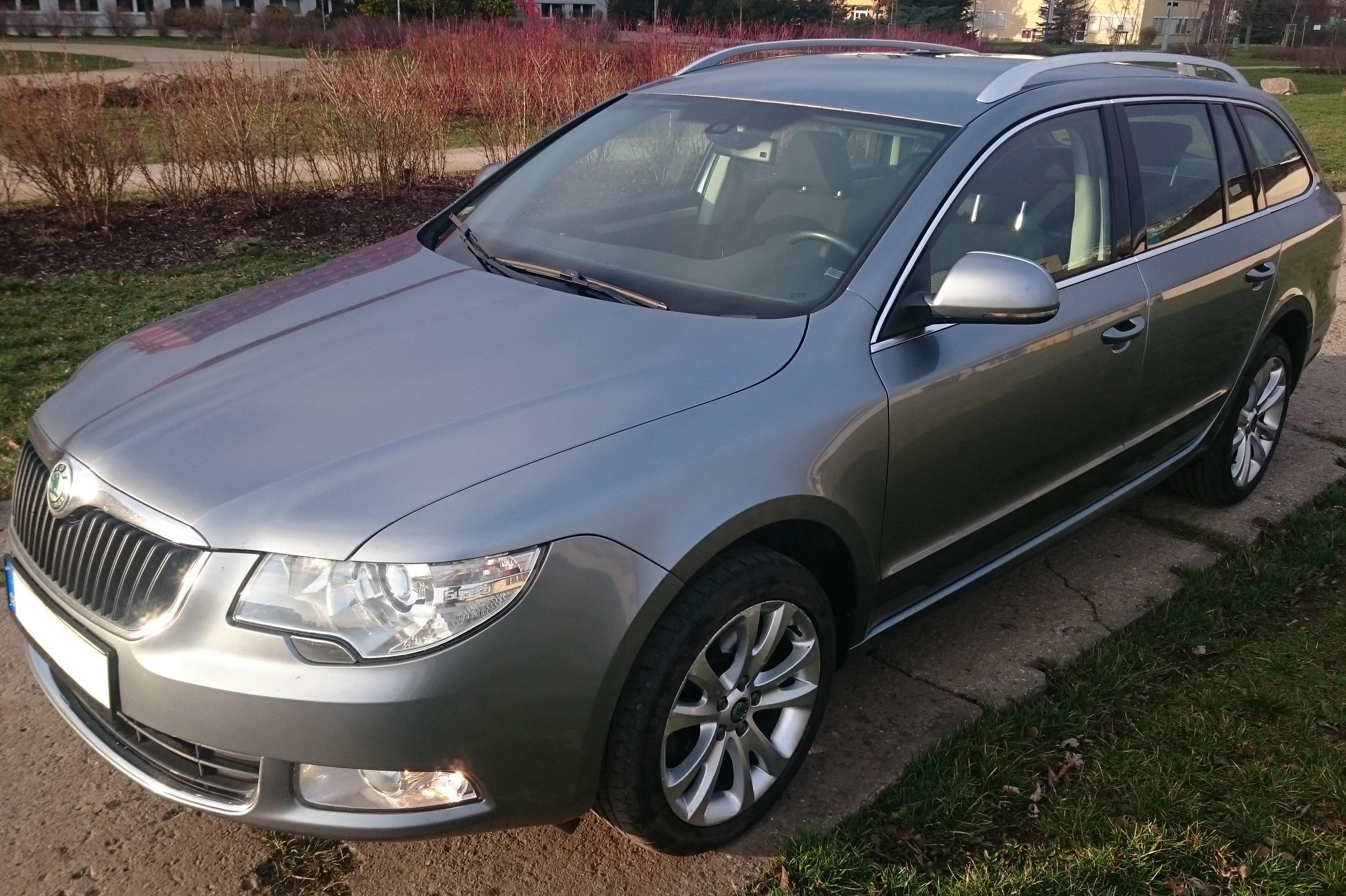 Autopůjčovna Lada car