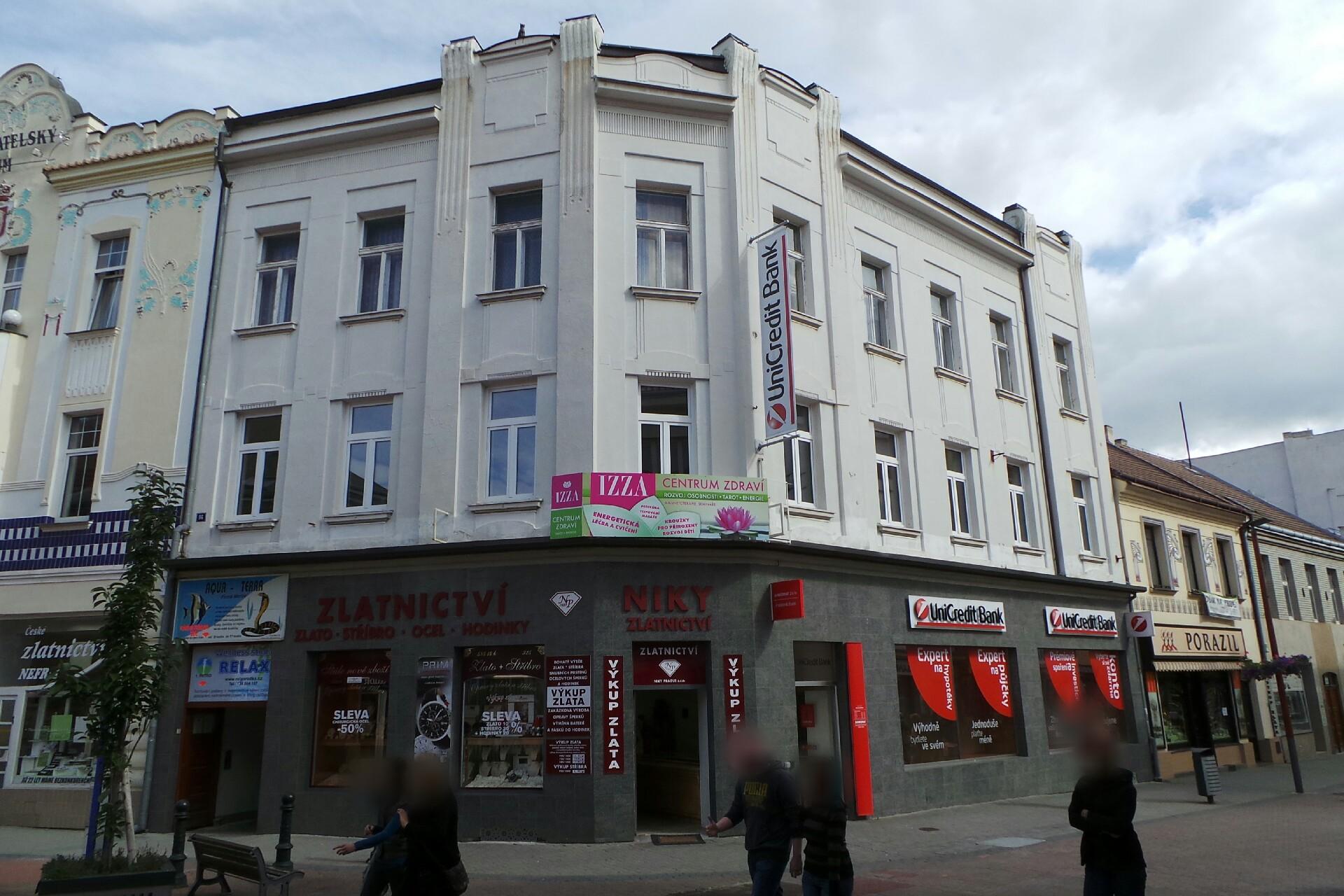 Bankomat UniCredit Bank Czech Republic foto 2