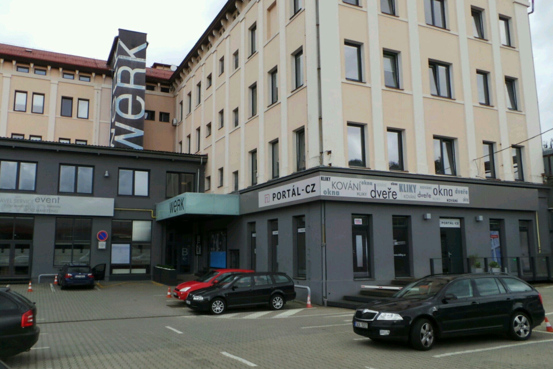 Adam OPTIMART, s.r.o.