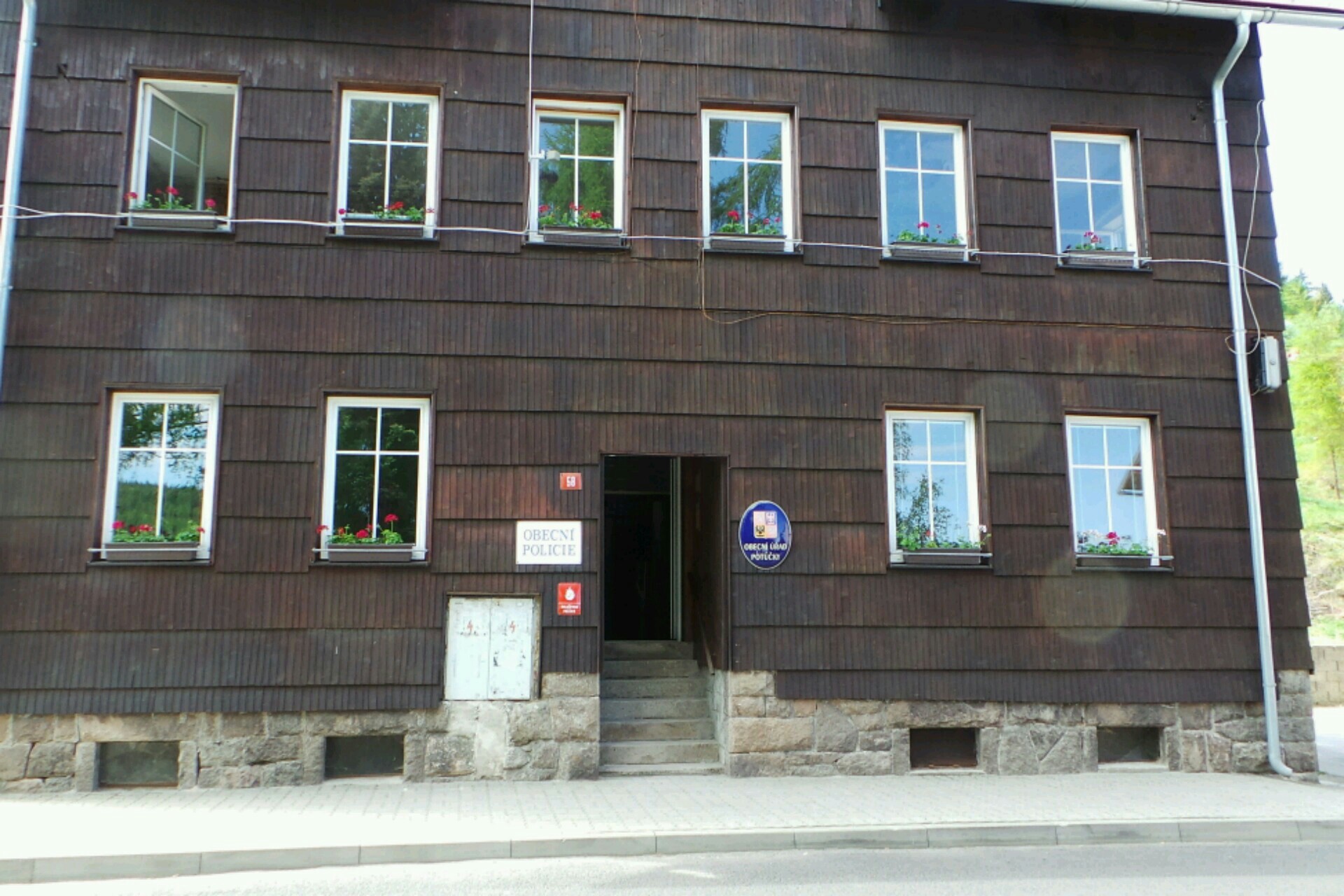 Potůčky - obecní úřad