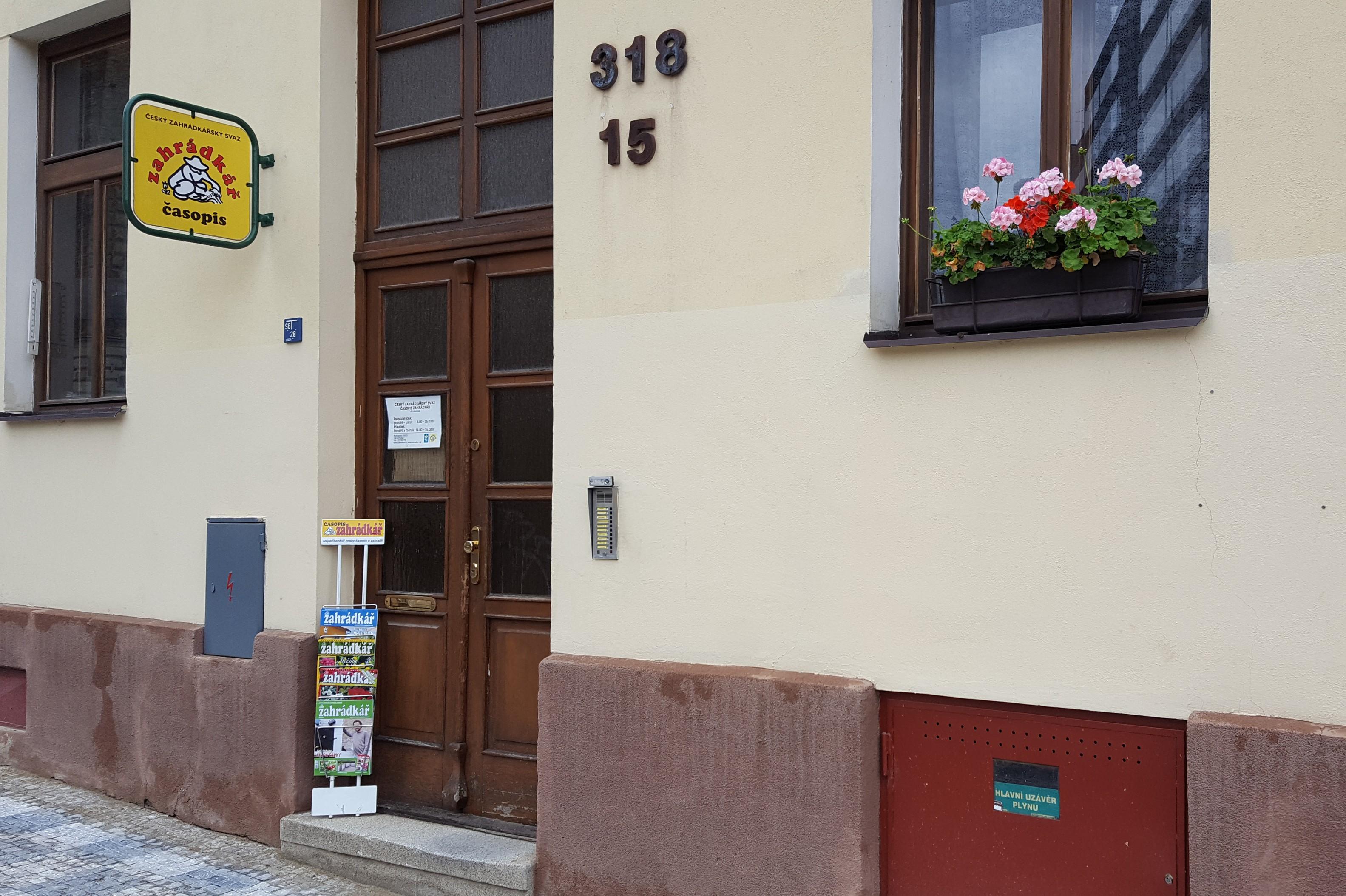 Časopis Zahrádkář foto 1