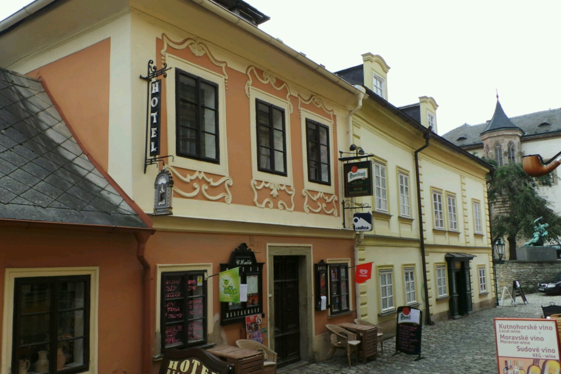 CAFE HRNČÍŘ