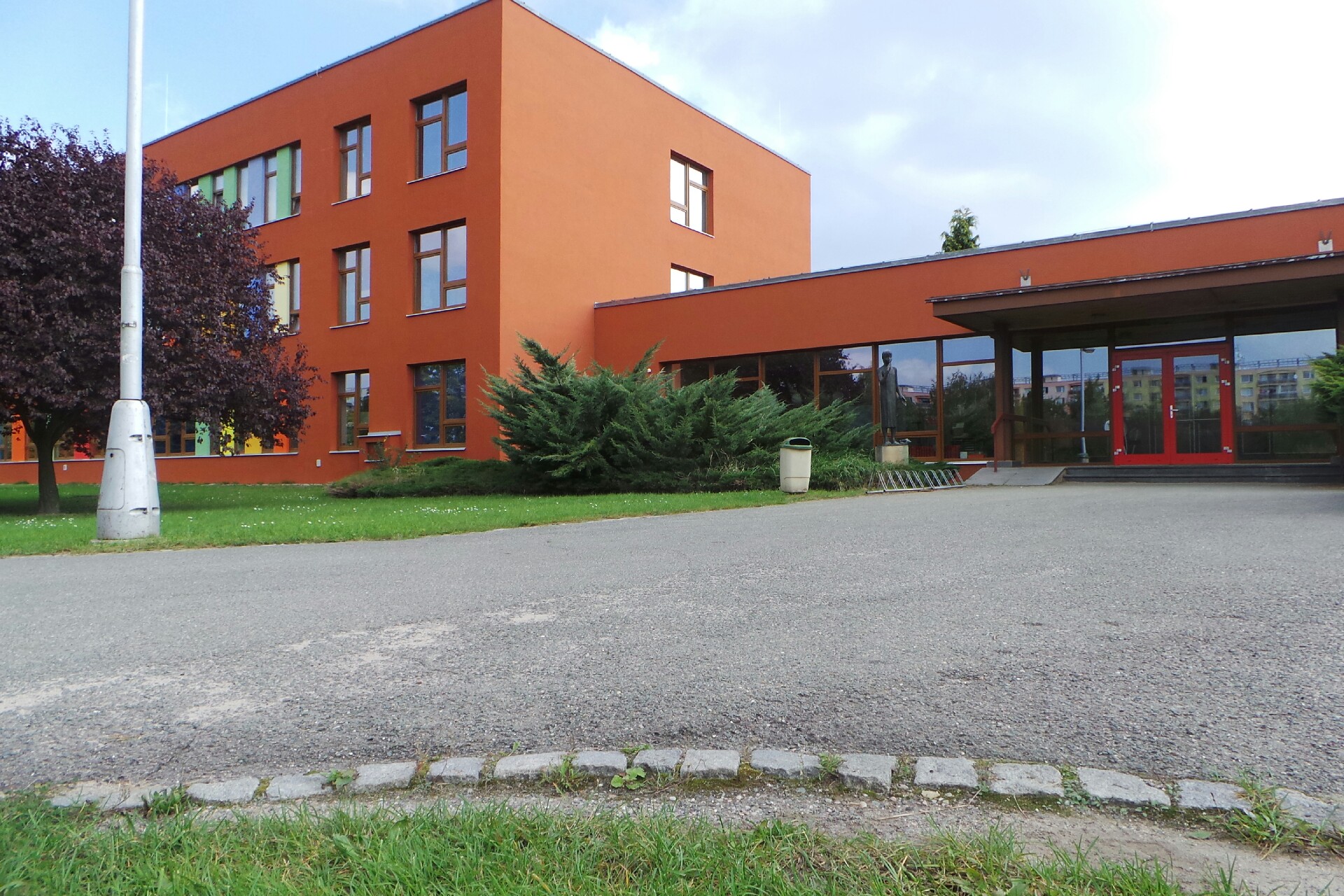 Střední odborné učiliště Hradec Králové, Štefánikova 549