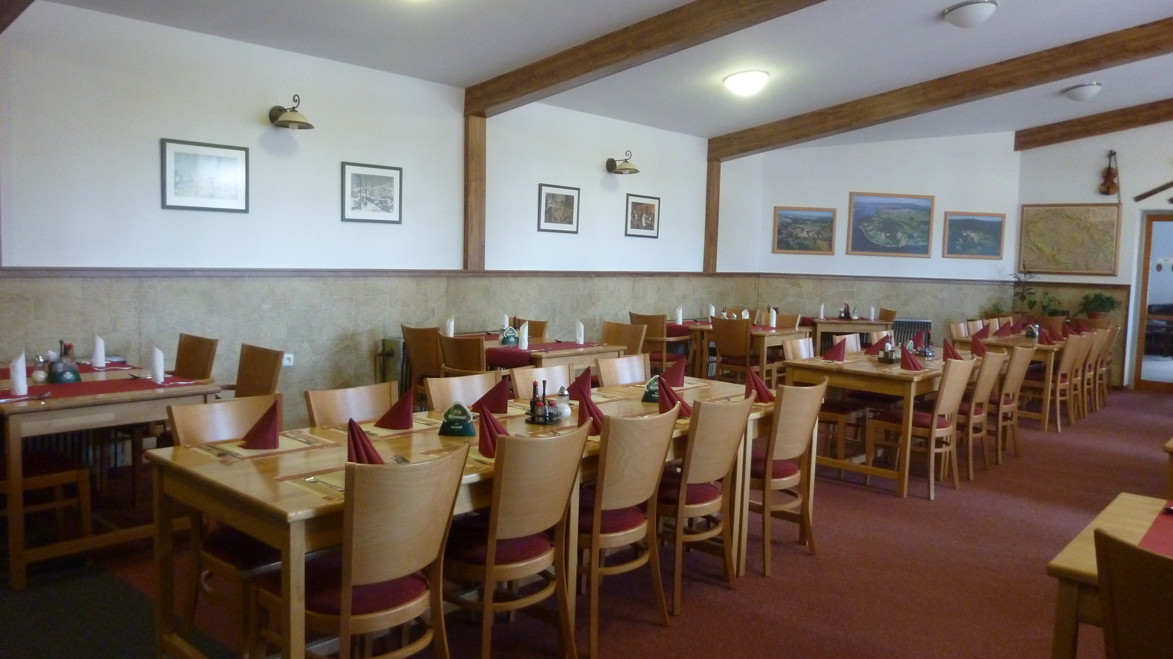 Hotel Jenišov foto 6