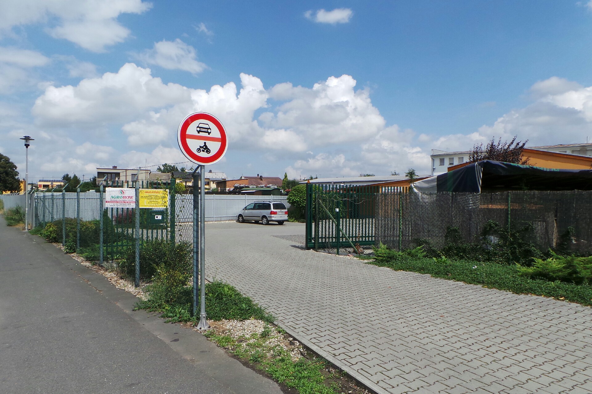 Agrohow, spol. s r.o.