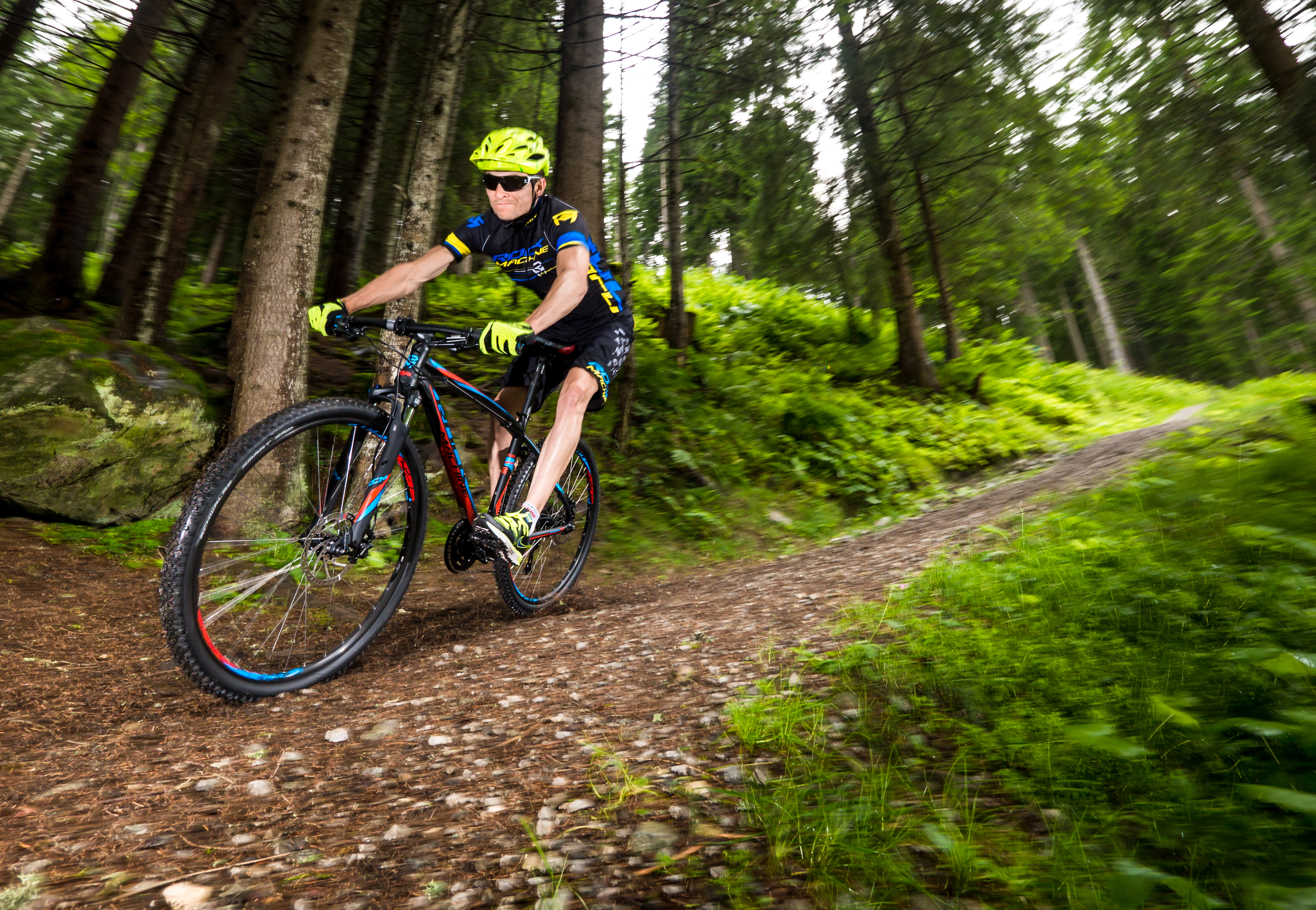 Sportovní půjčovna Lipno Centrum foto 3