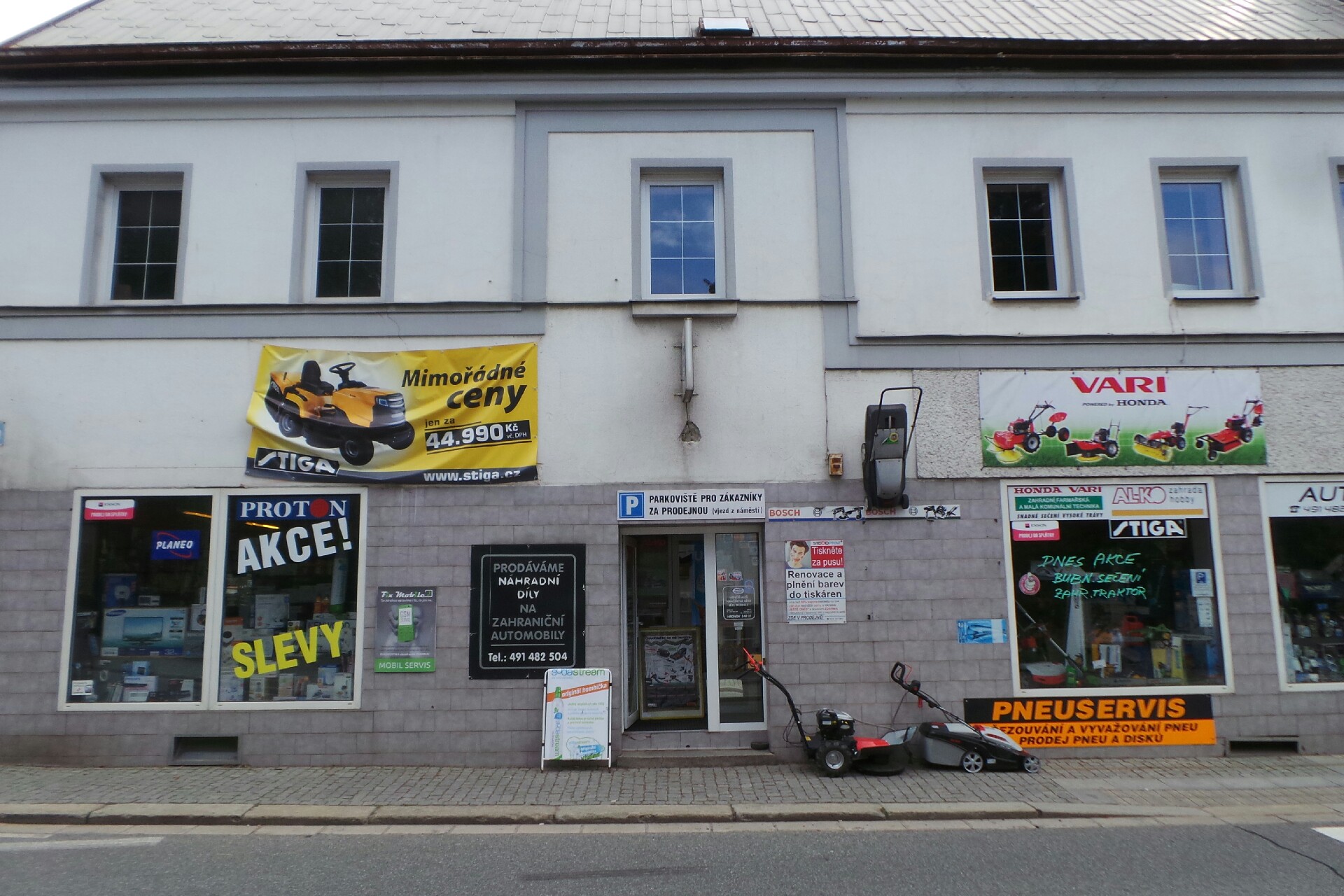 Hrnčíř Hronov, s.r.o.