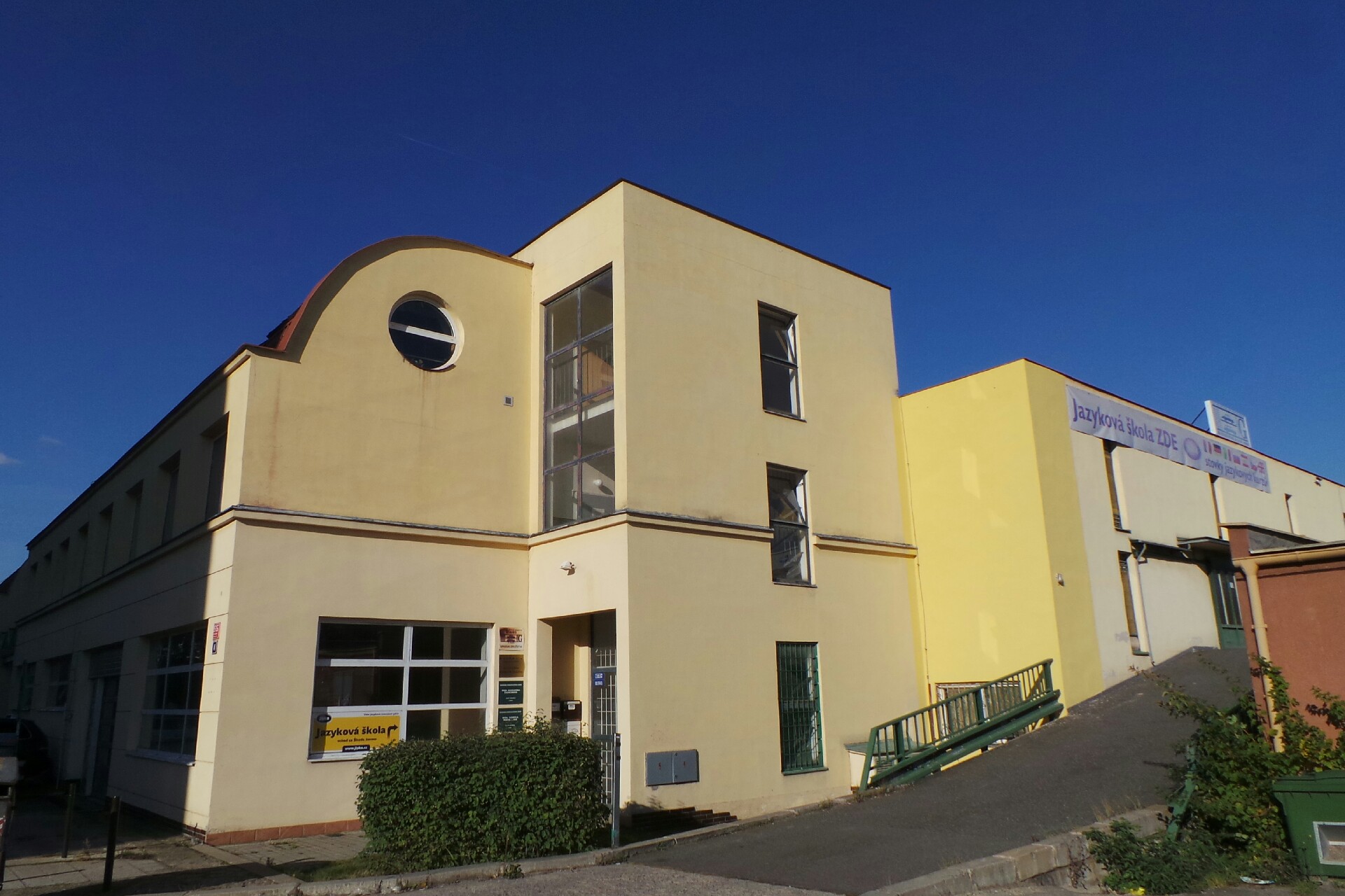 Stavební bytové družstvo STAVEG, družstvo