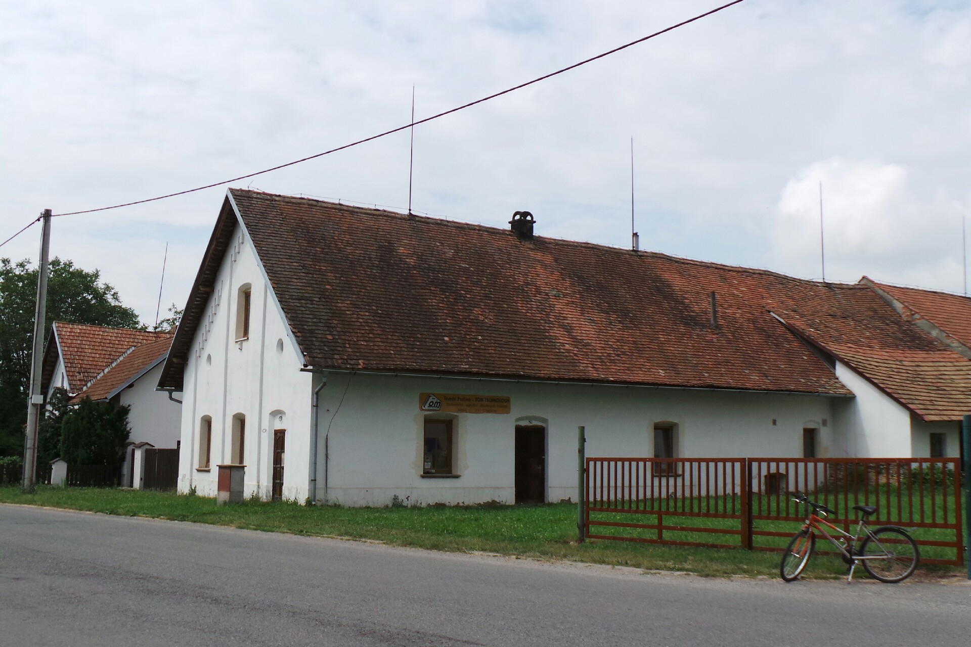 Tomáš Petřina - TOM TECHNOLOGY