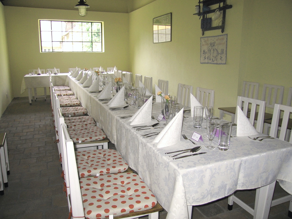 Restaurace-kavárna Jenom tak... foto 5