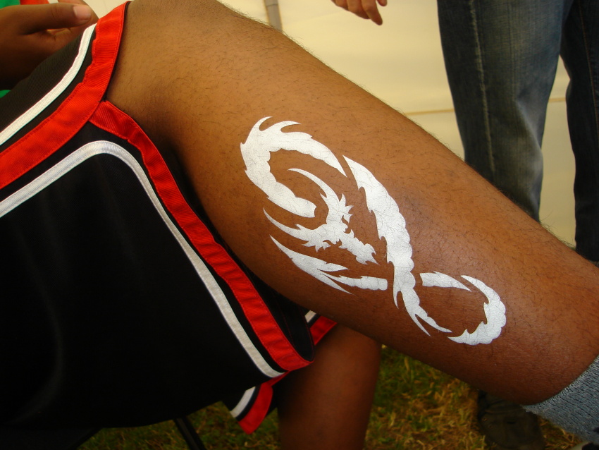 Sunkiss Airbrush Tattoo foto 4