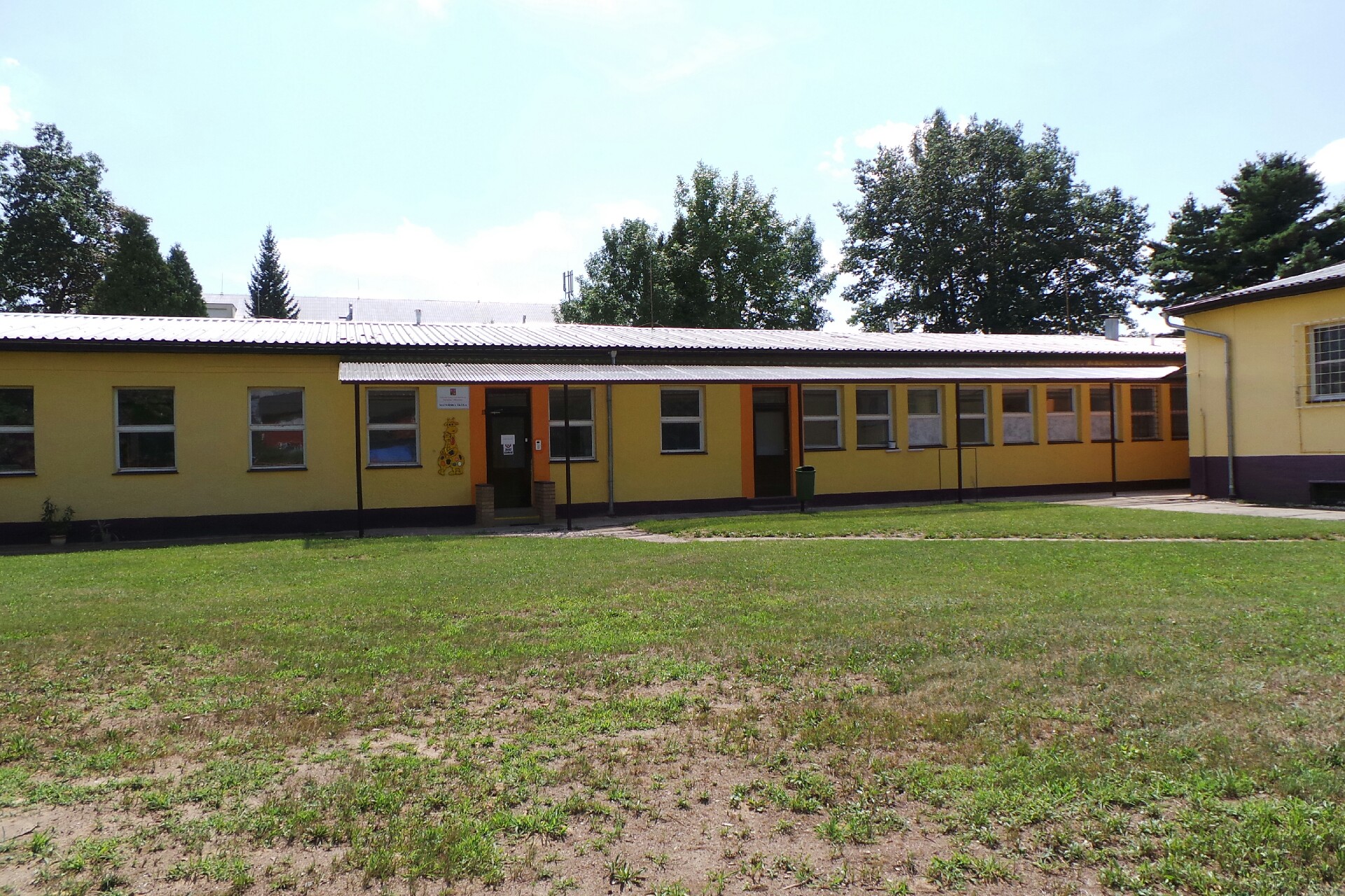 Základní škola Pardubice-Ohrazenice, Trnovská 159