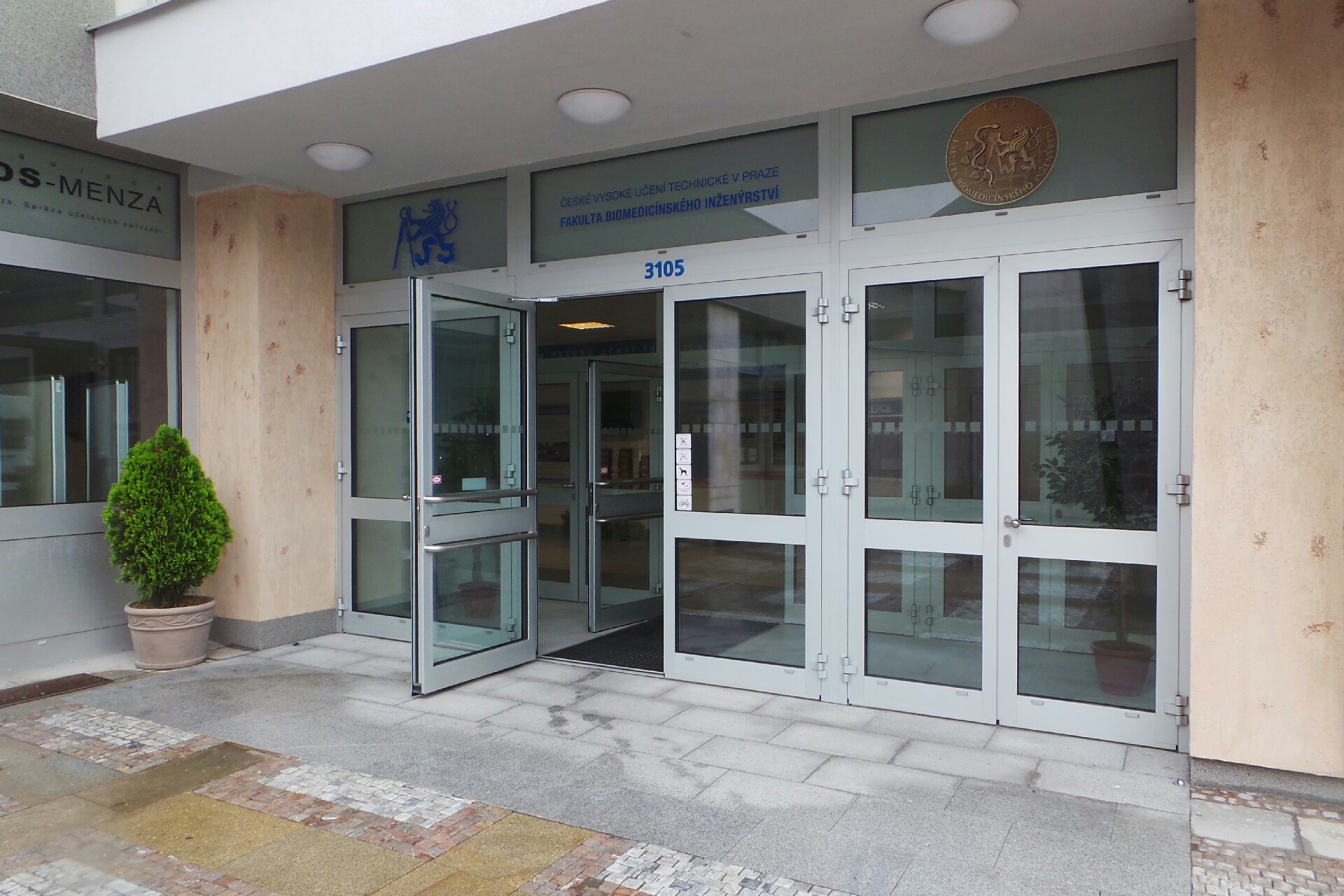 České vysoké učení technické v Praze - Katedra přírodovědných oborů Fakulty biomedicínského inženýrství