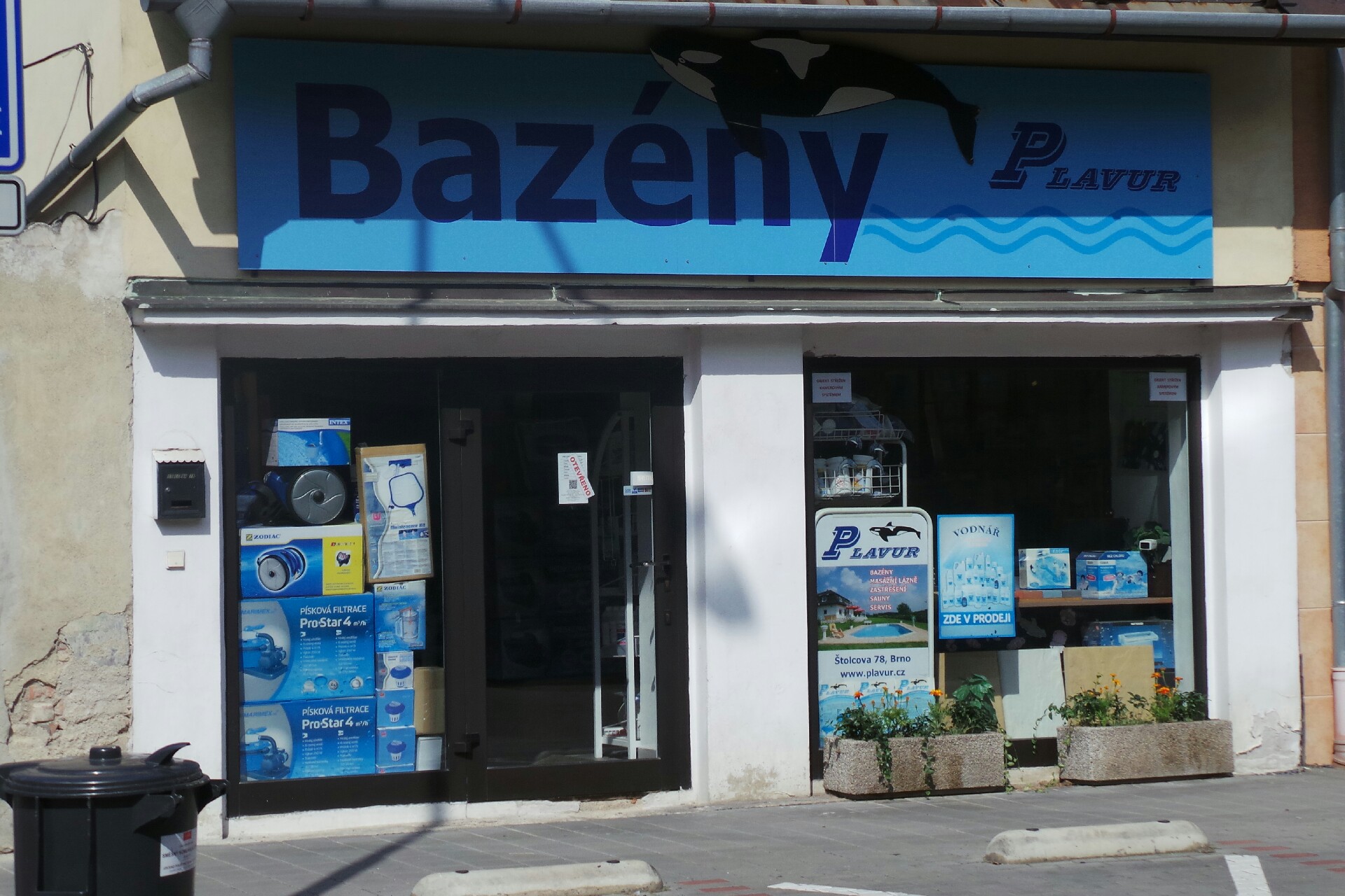 PLAVUR - bazény, s.r.o.