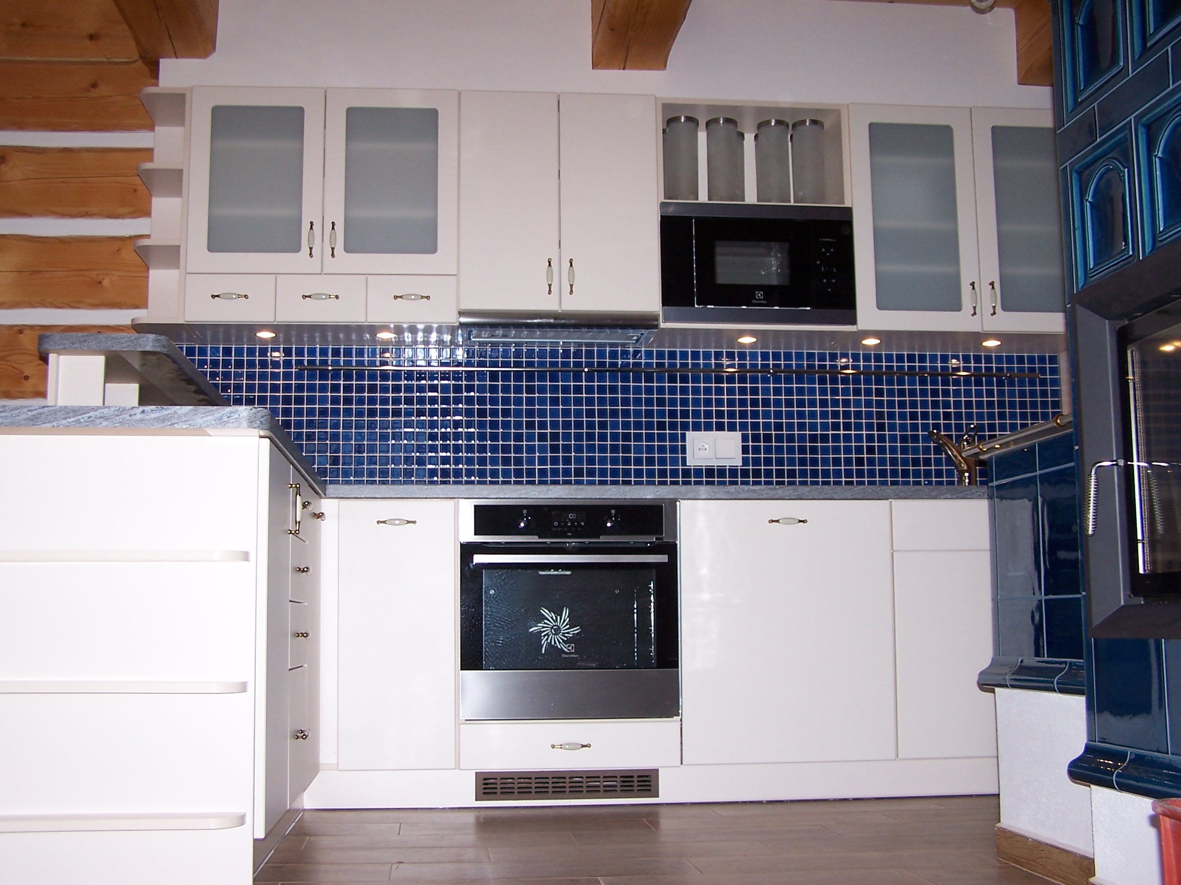 Lukáš Pelda - zakázkové truhlářství foto 3