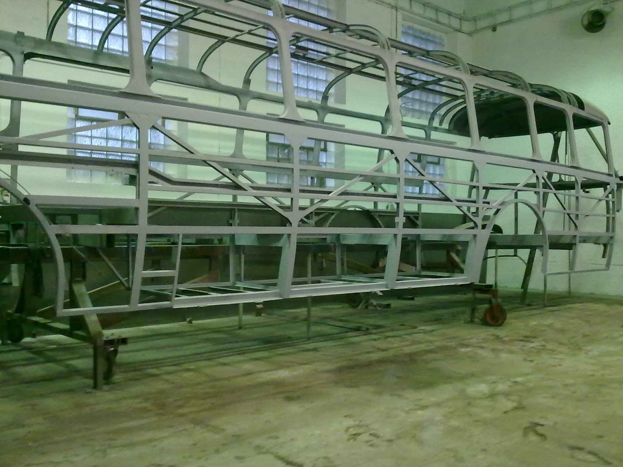 Vlastimil Urbánek - renovace autobusů foto 3