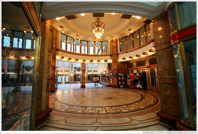 JUDr. Ilona Remešová foto 4