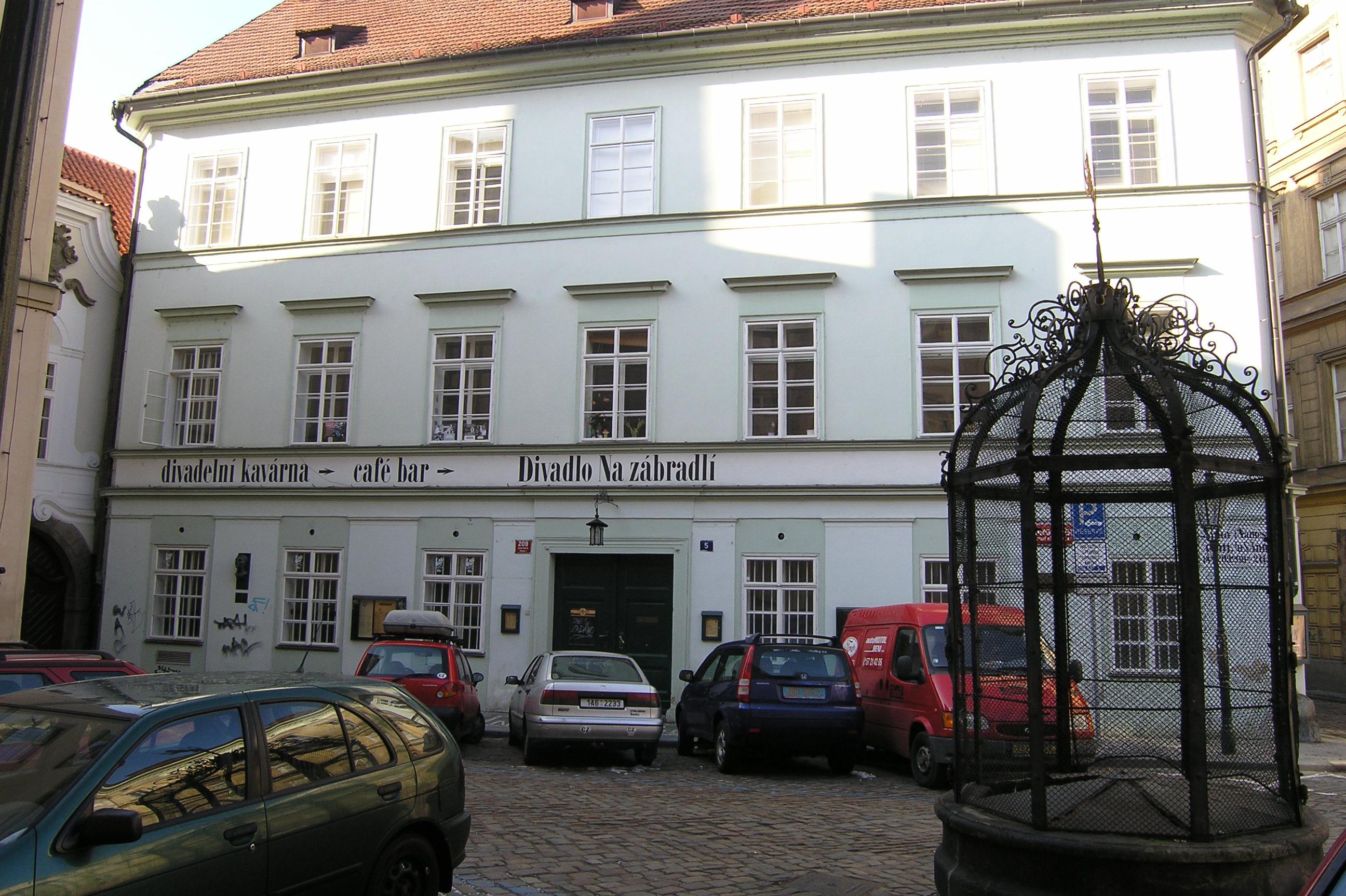 Divadlo Na zábradlí foto 1