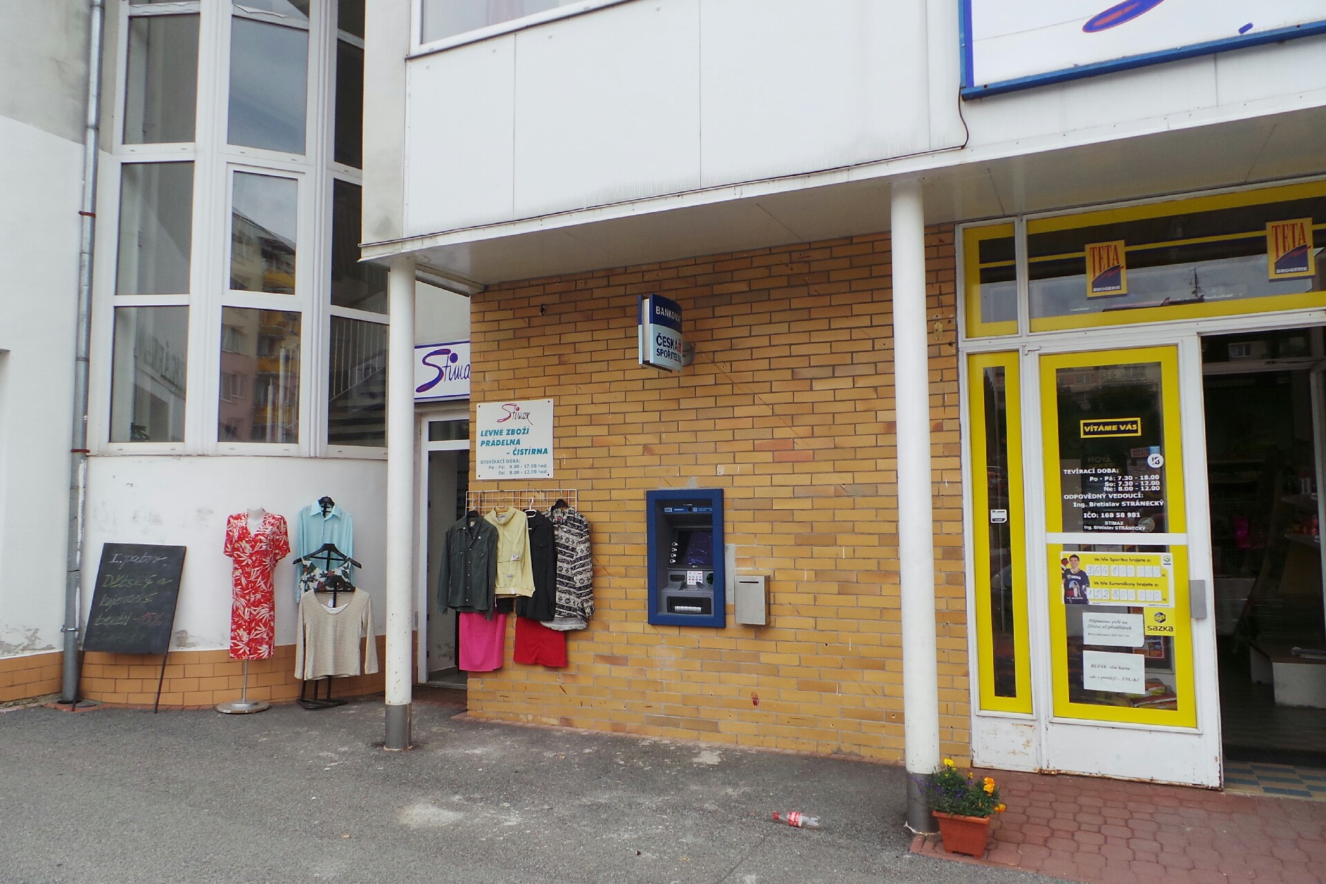 Bankomat České spořitelny foto 1