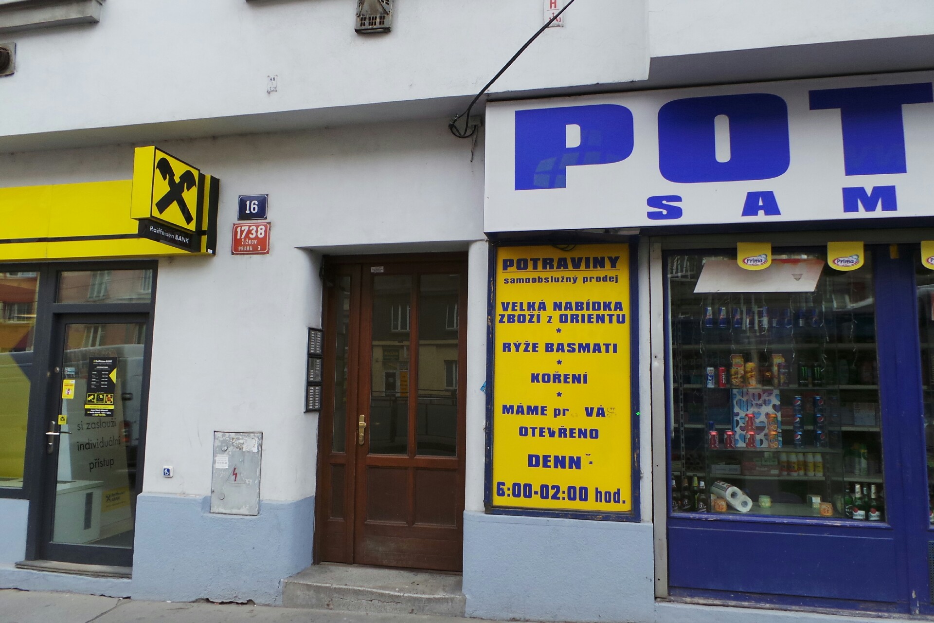 TREK - STAV, družstvo