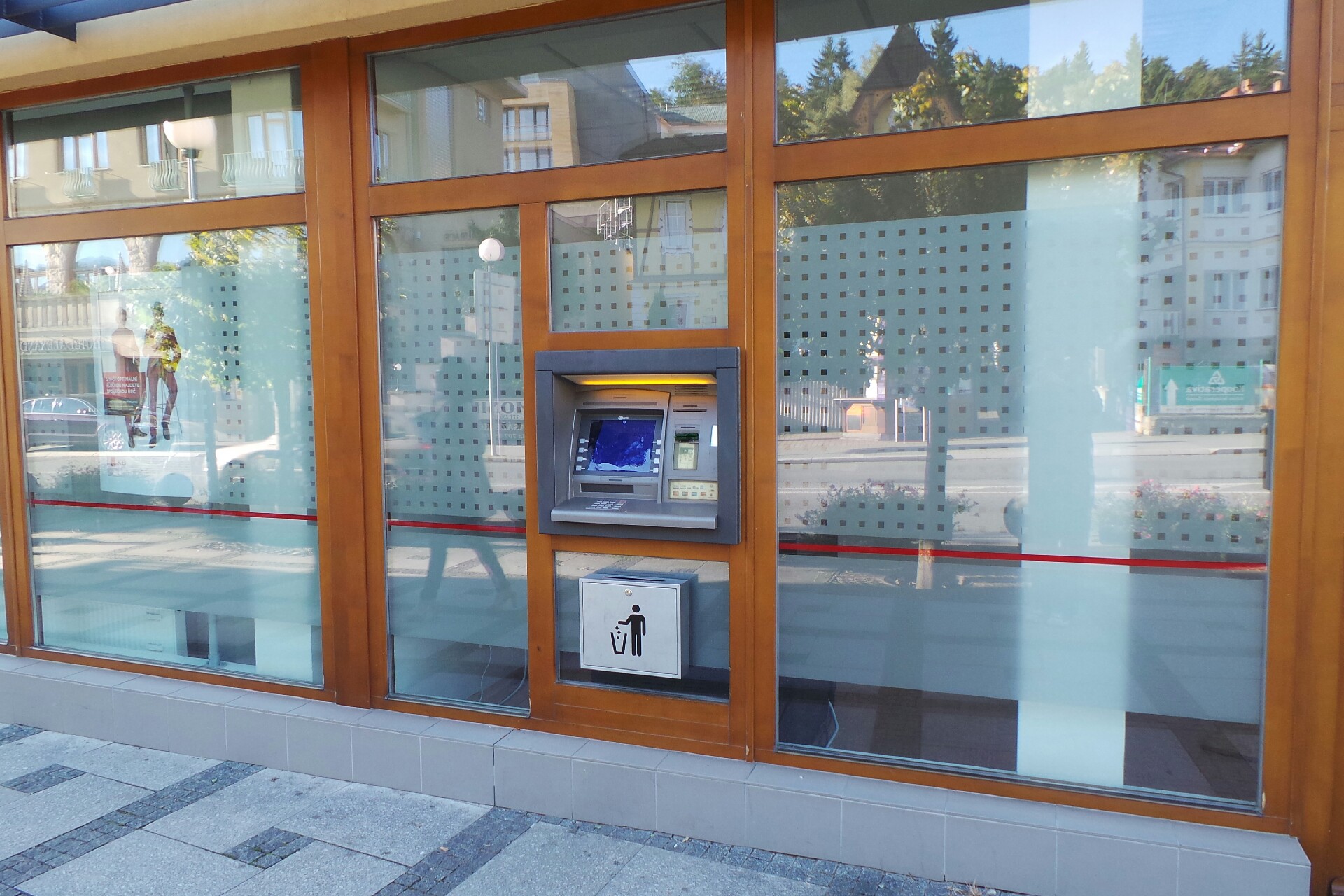 Bankomat Komerční banky