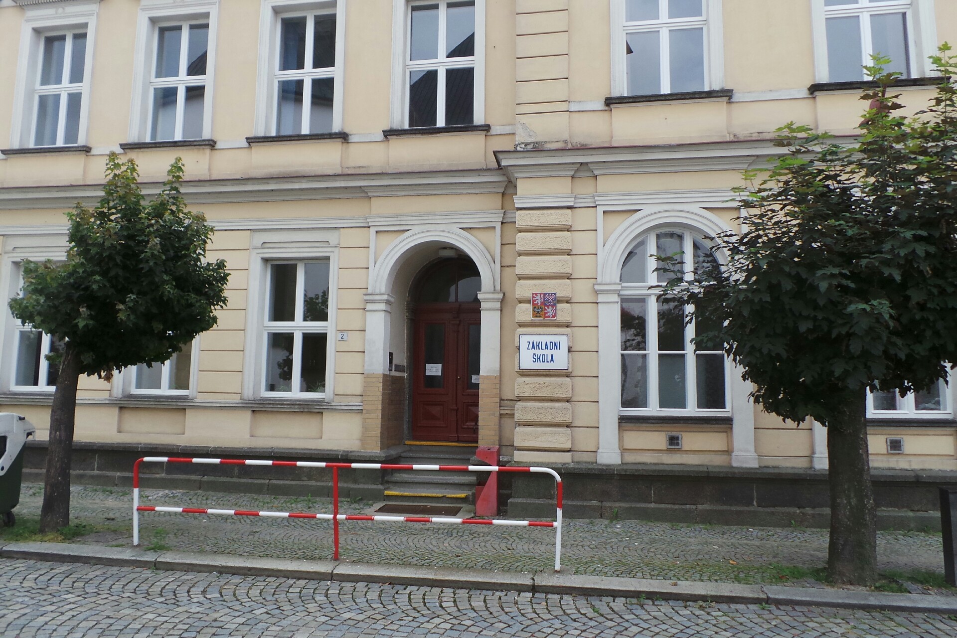 ZŠ Velké Meziříčí, Komenského