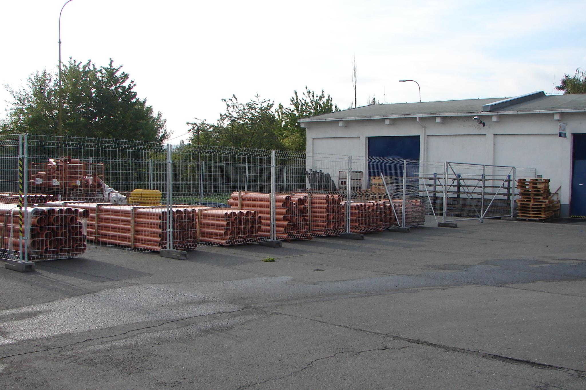 PTÁČEK: topení-voda-plyn