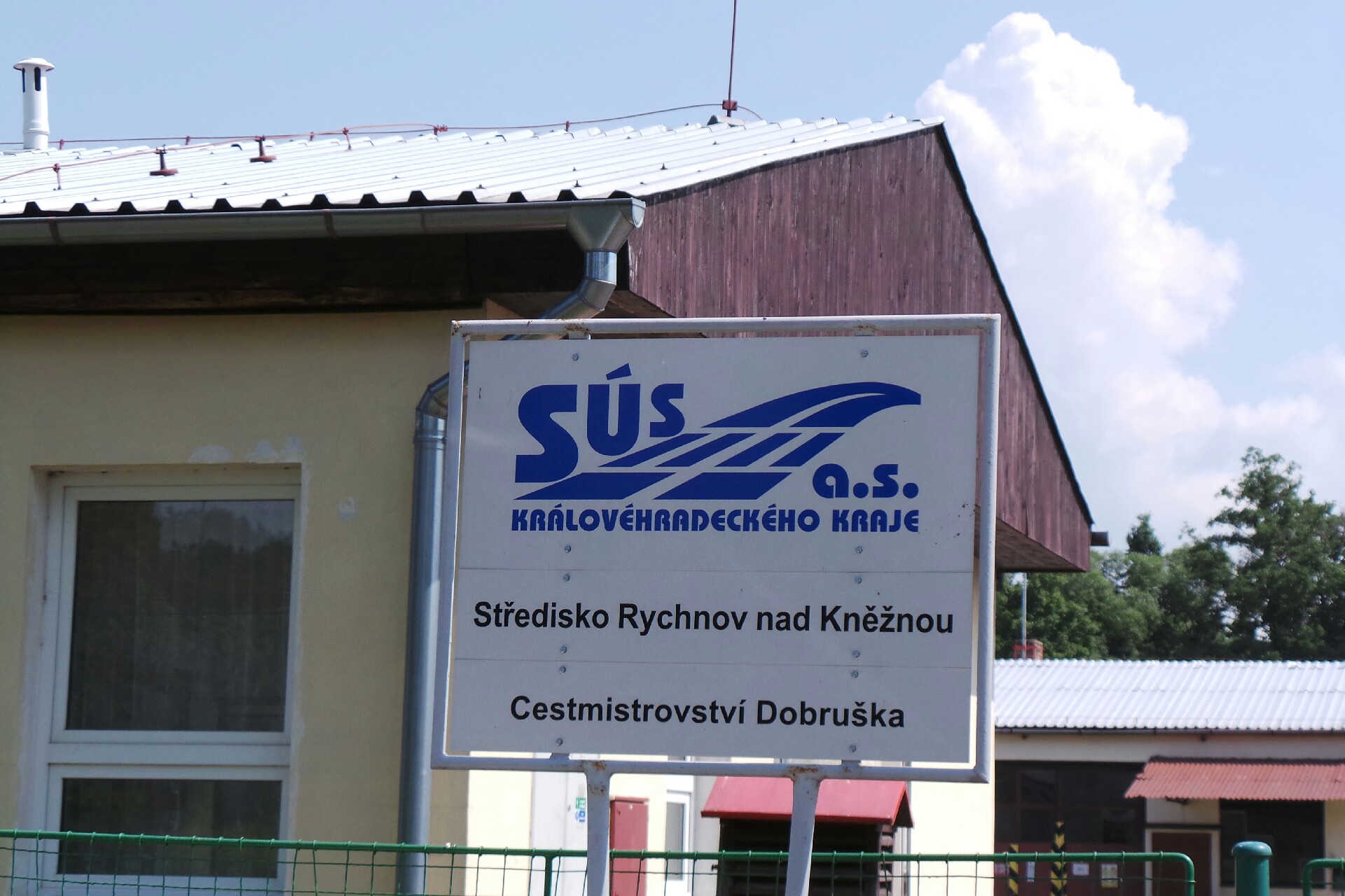 ÚDRŽBA SILNIC Královéhradeckého kraje, a.s. foto 2